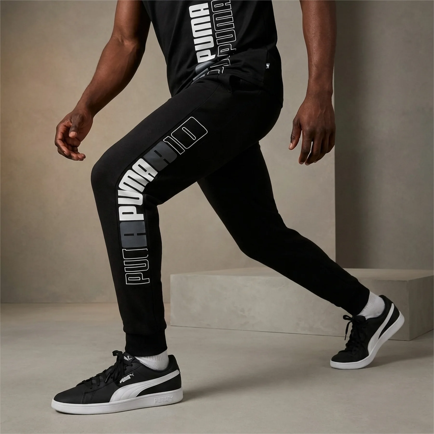 Брюки чоловічі Puma Essentials Logo Black (675920-01)