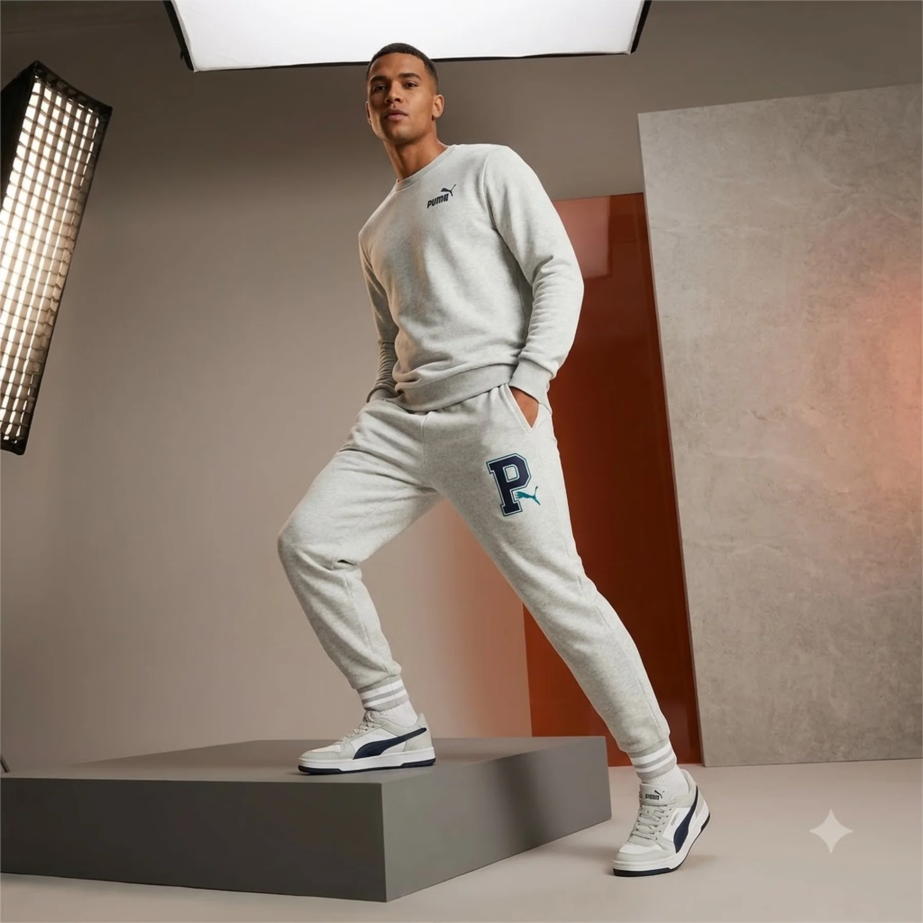 Брюки чоловічі Puma Squad Sweatpants (67601904)