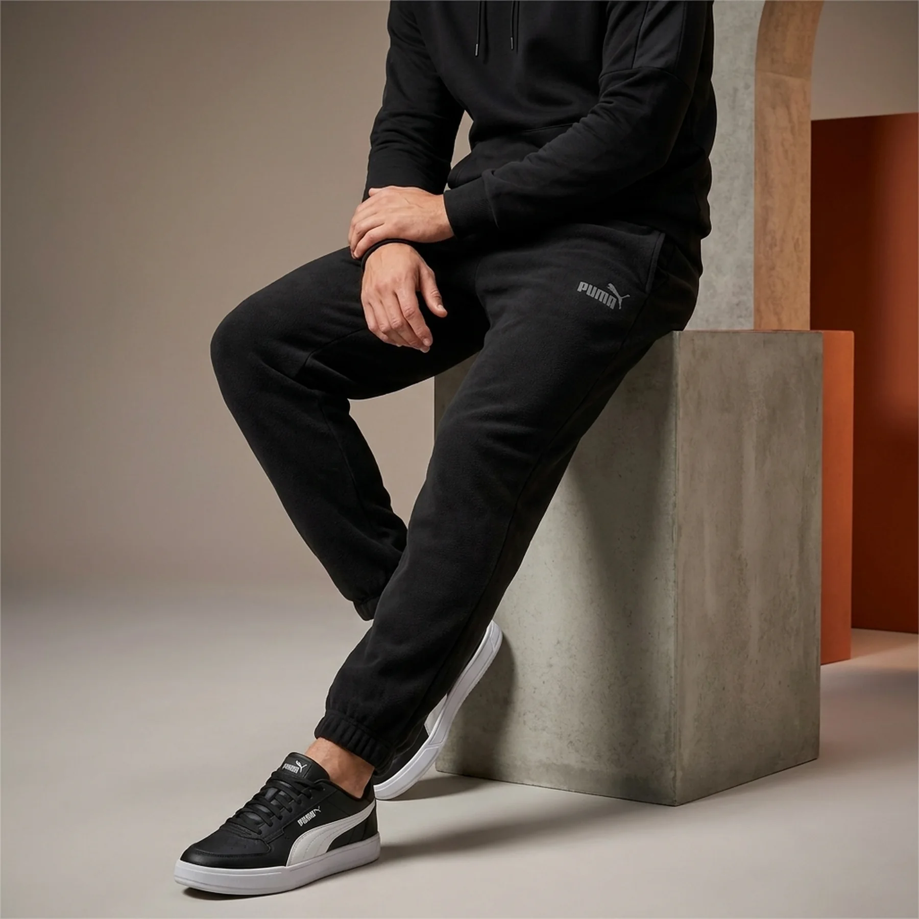 Брюки чоловічі Puma Swxp Polar Fleece Pants Black (535667-01)