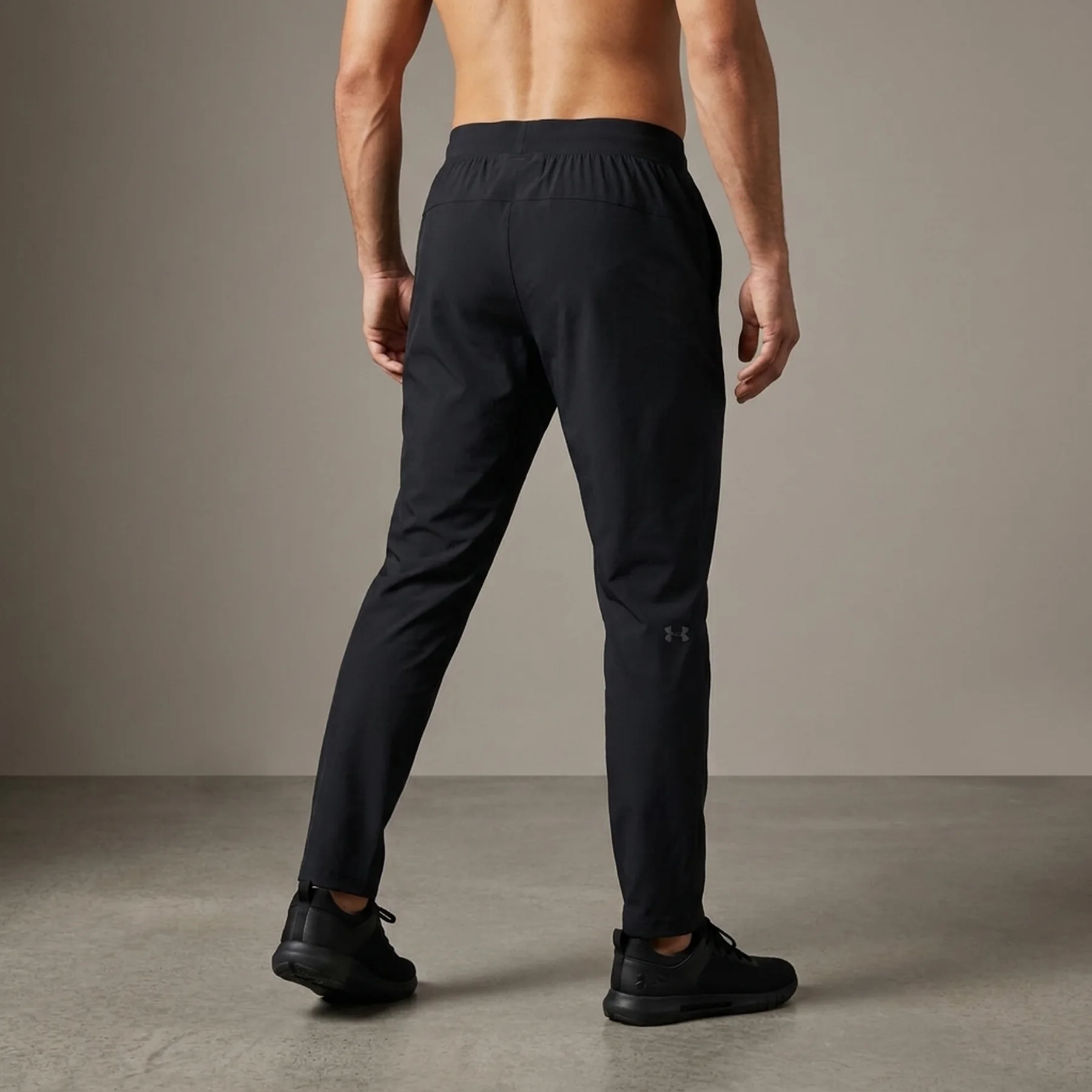 Брюки чоловічі Under Armour Stretch Woven Pant Black (1366215-001)
