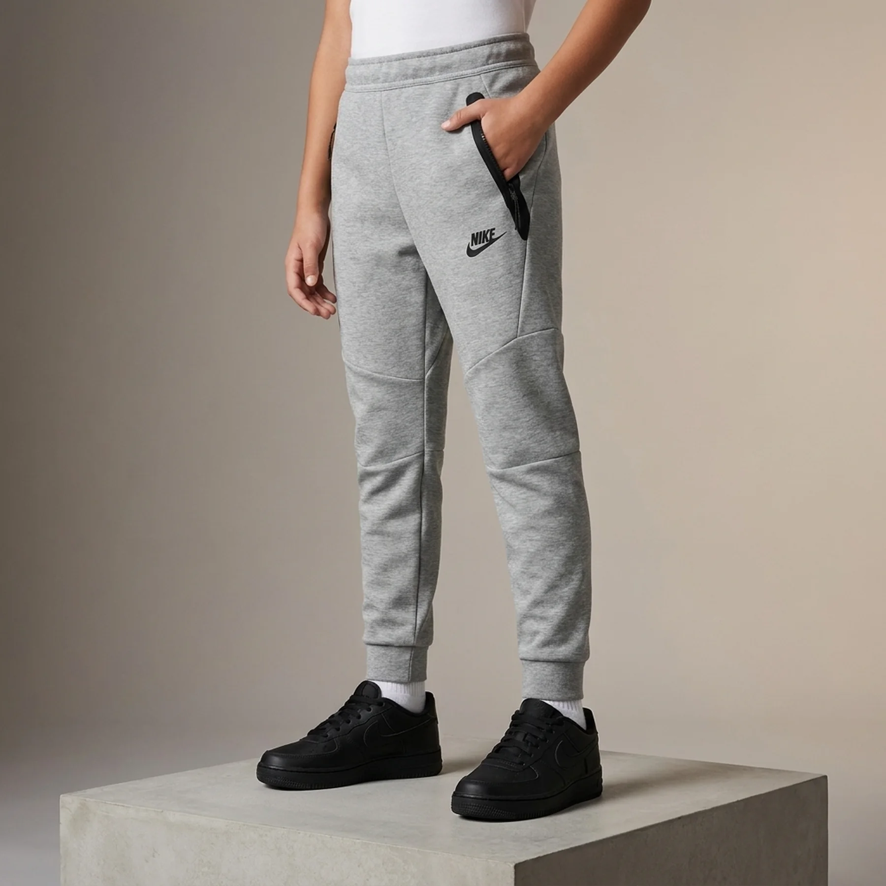 Брюки дитячі Nike B Nsw Tech Fleece Pant (FD3287-063)
