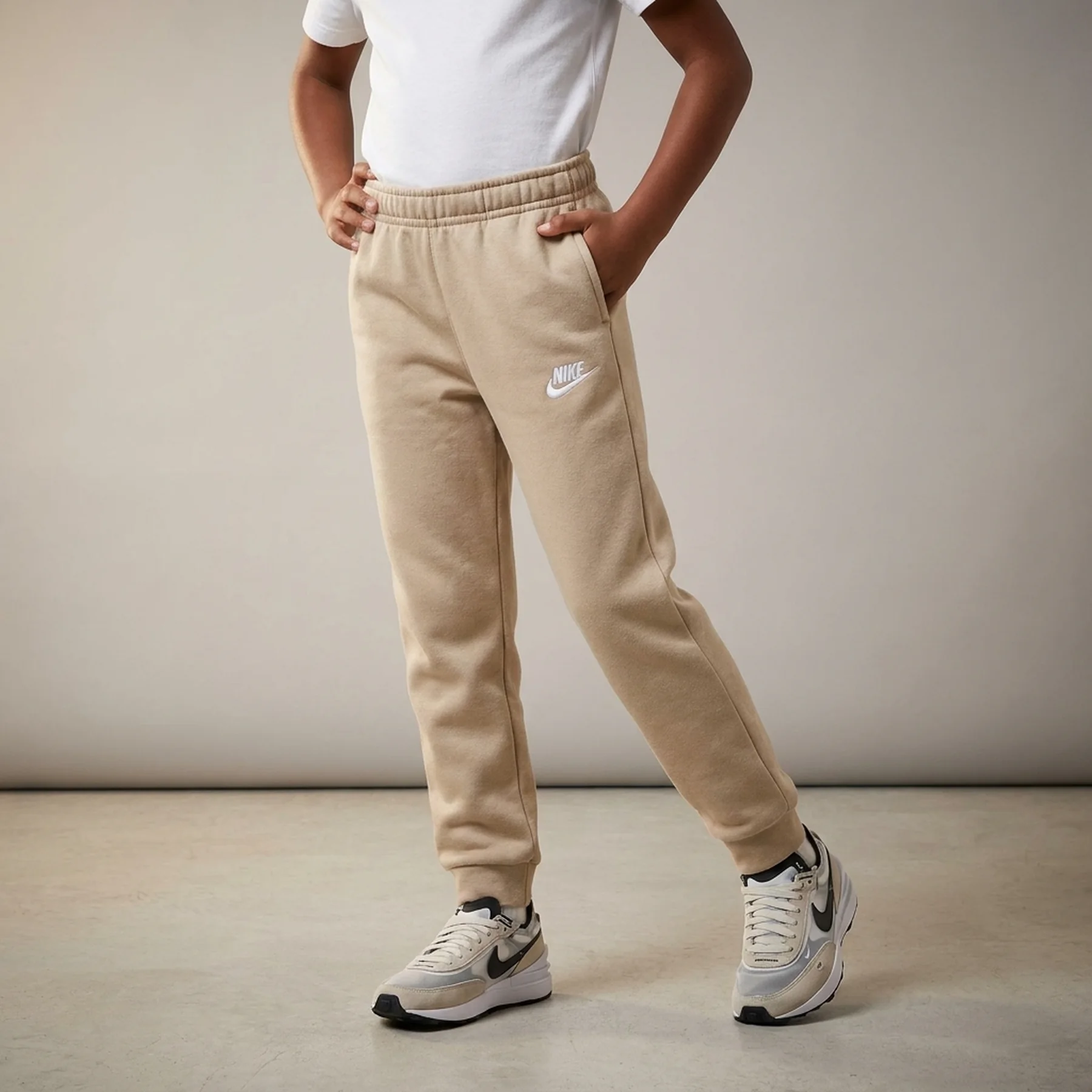 Брюки дитячі Nike Sportswear Club Fleece Beige (FD2921-126)