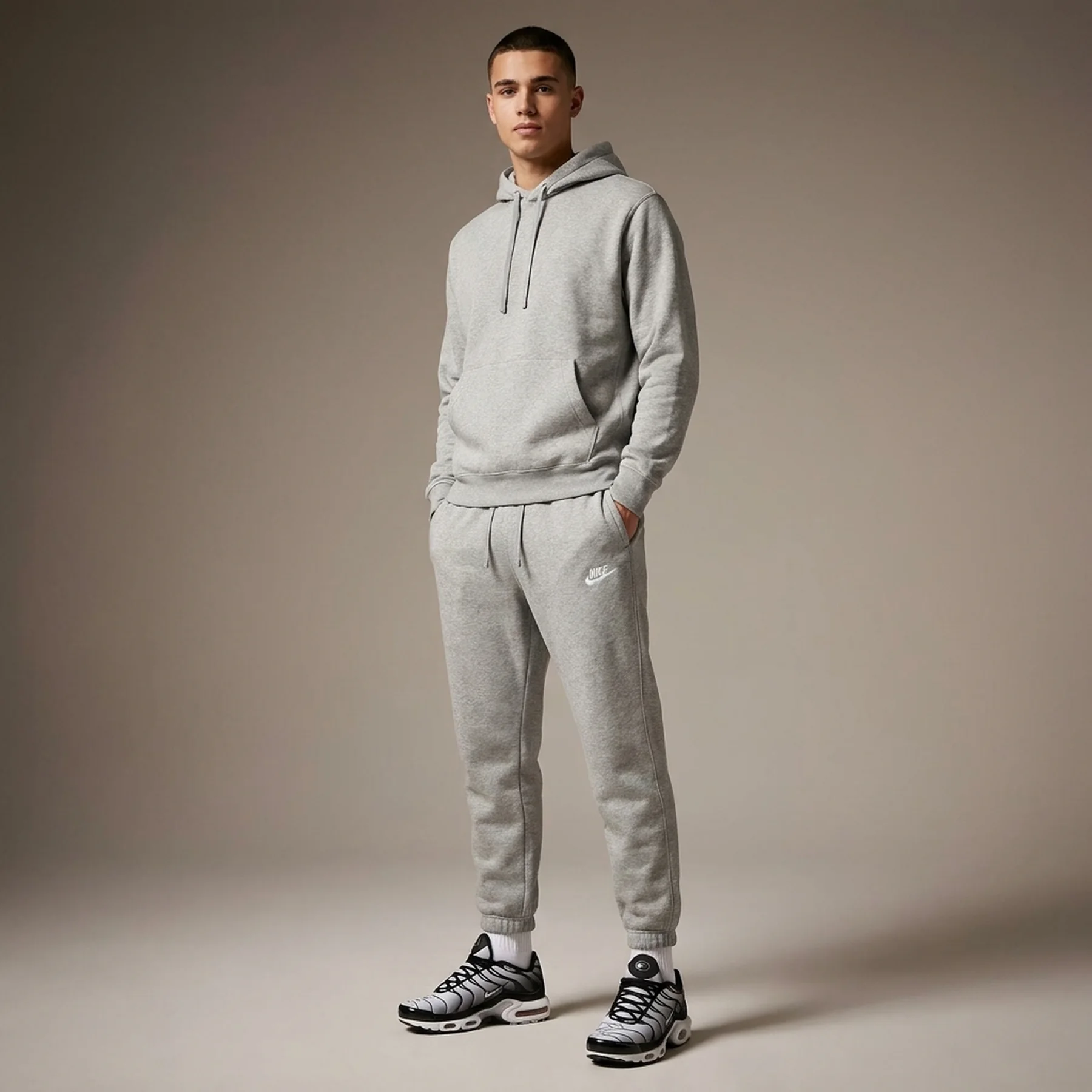 Брюки підліткові Nike Sportswear Club Fleece Joggers (Extended Size) (FD3009-063)