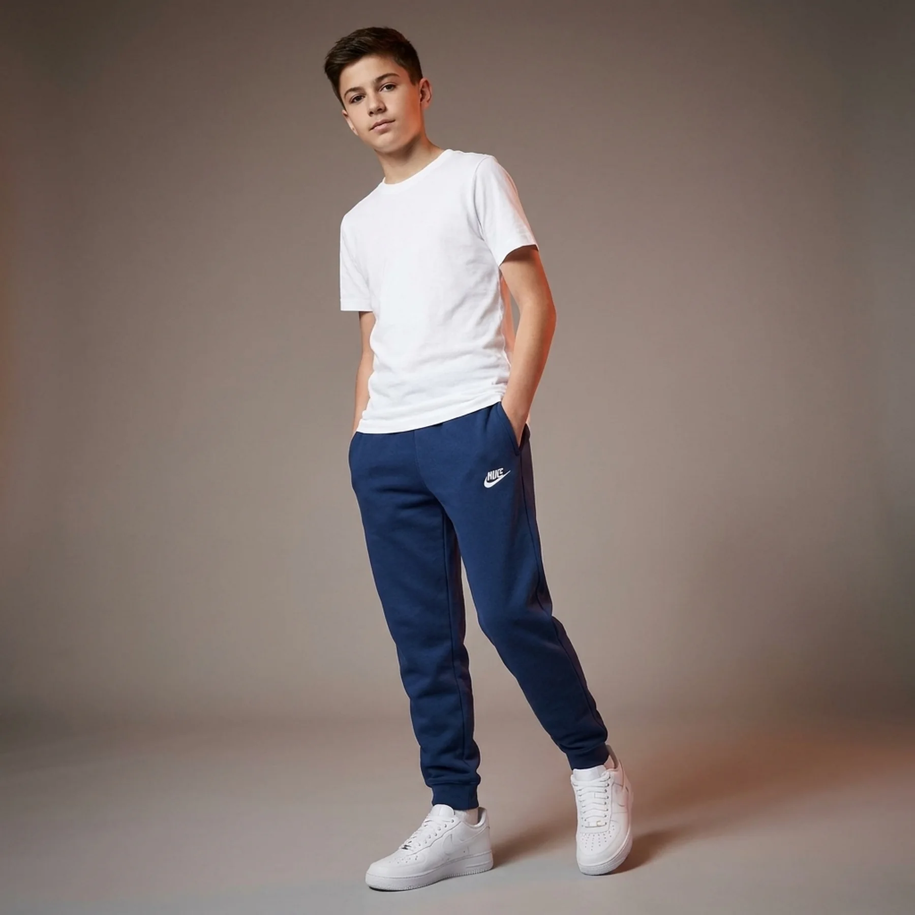 Брюки підліткові Nike Sportswear Club Fleece Older Kids' Joggers (FD3009-410)