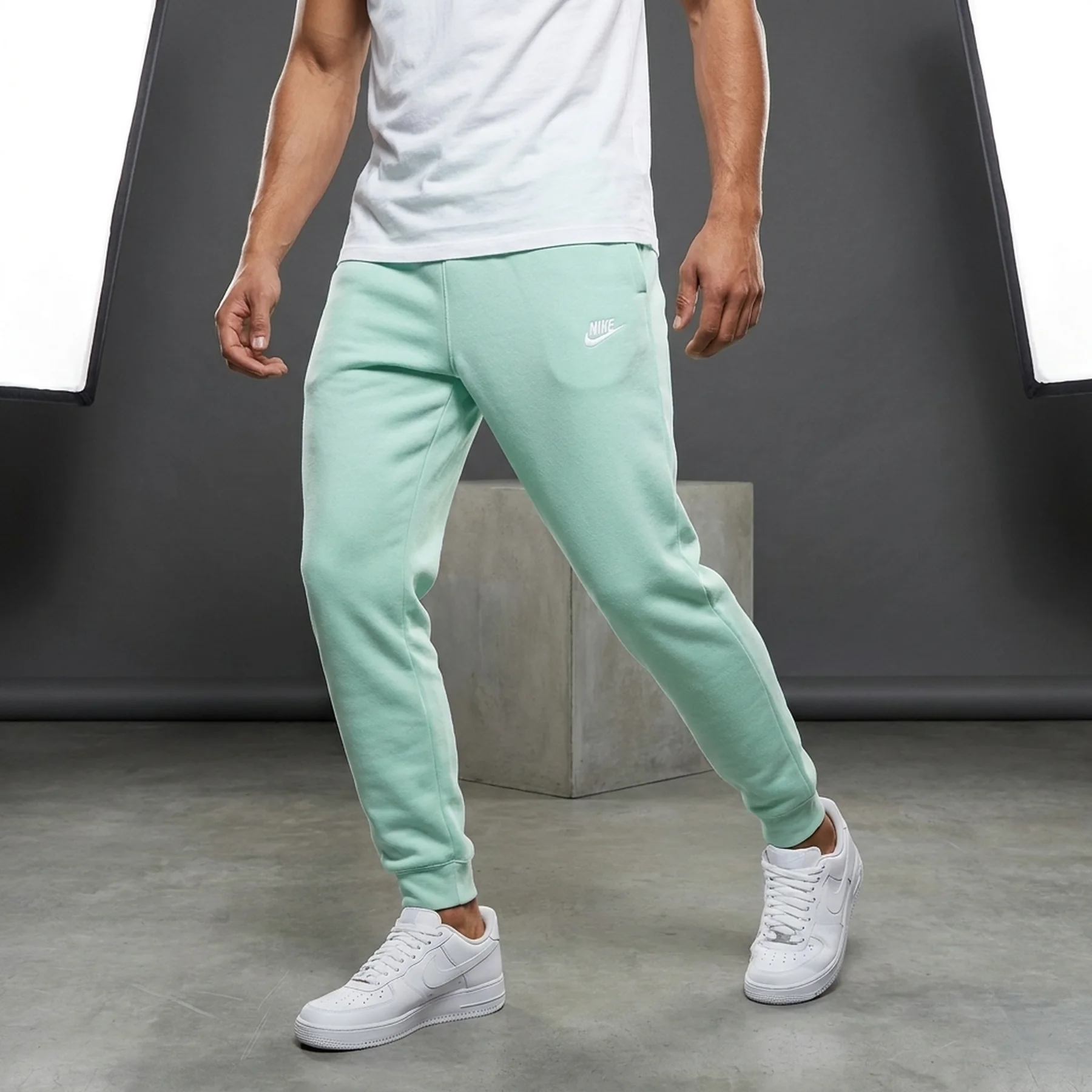 Брюки унісекс Nike Sportswear Club Fleece (BV2671-346)