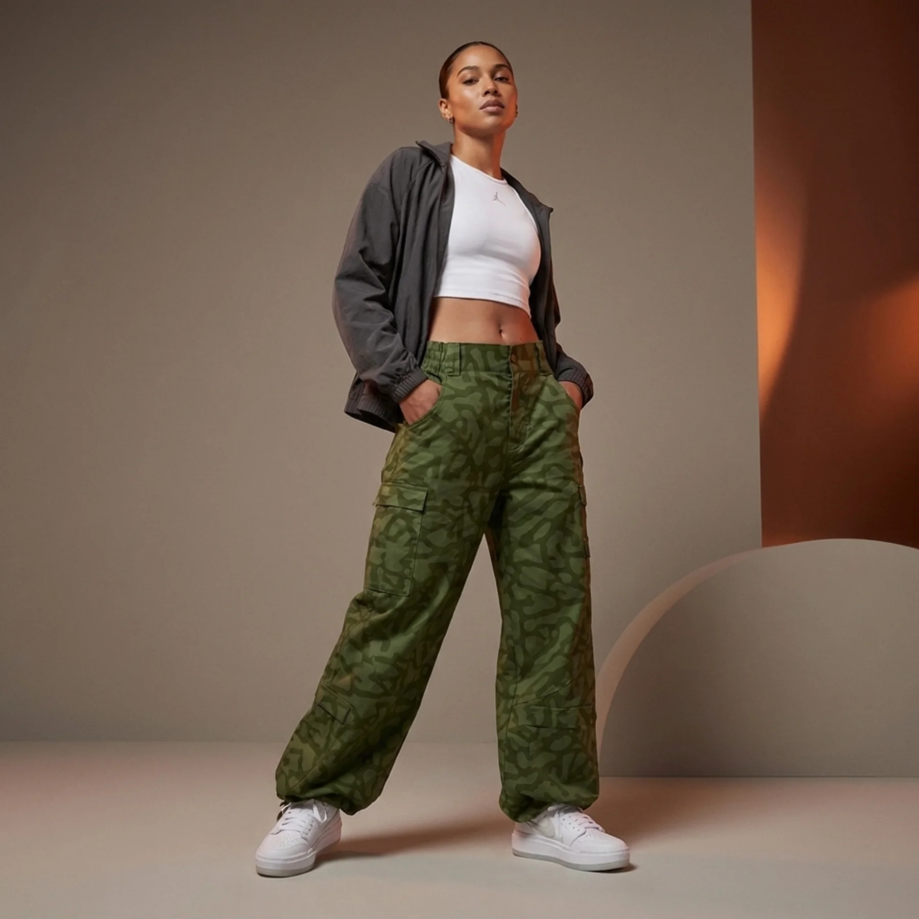 Брюки жіночі Jordan Chicago Women's Trousers (FD7212-340)