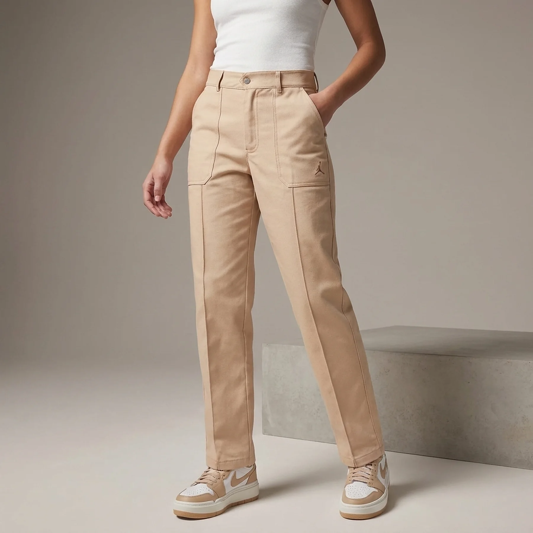 Брюки жіночі Jordan Women's Woven Trousers (FN5446-244)