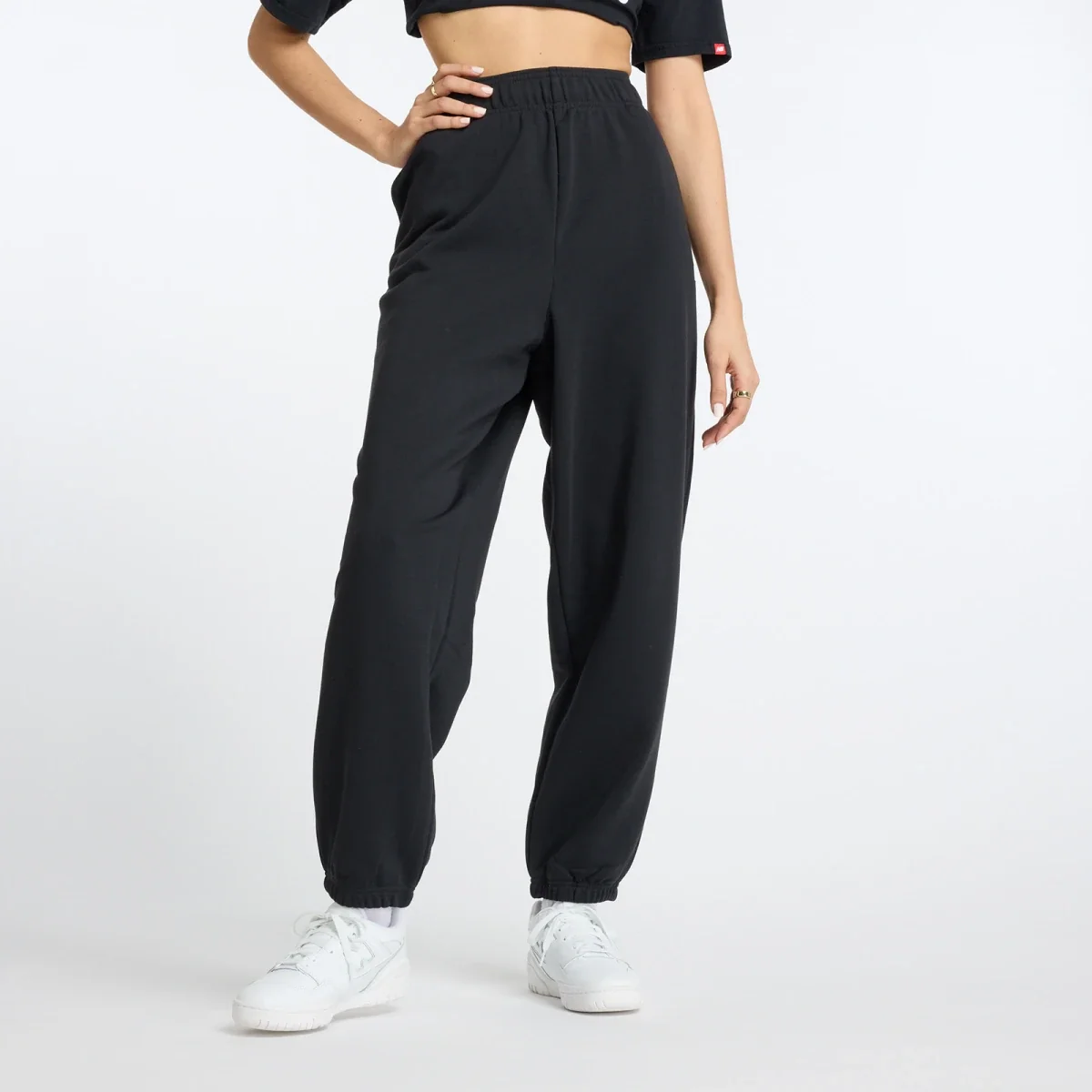 Брюки жіночі New Balance Pants Black (WP41500BK)