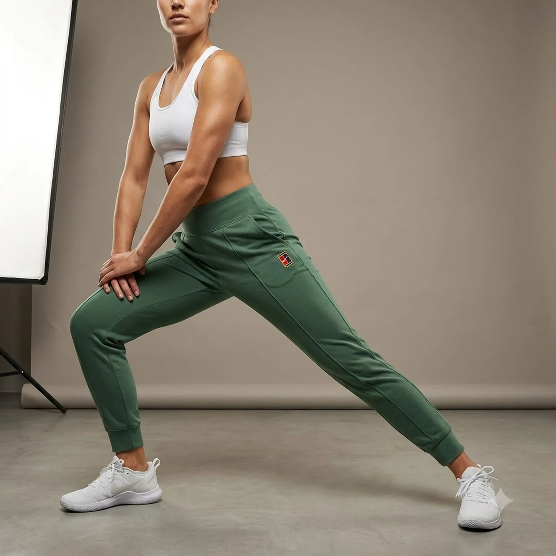Брюки жіночі Nike Court Dri-Fit Knit Pant (DA4722-370)