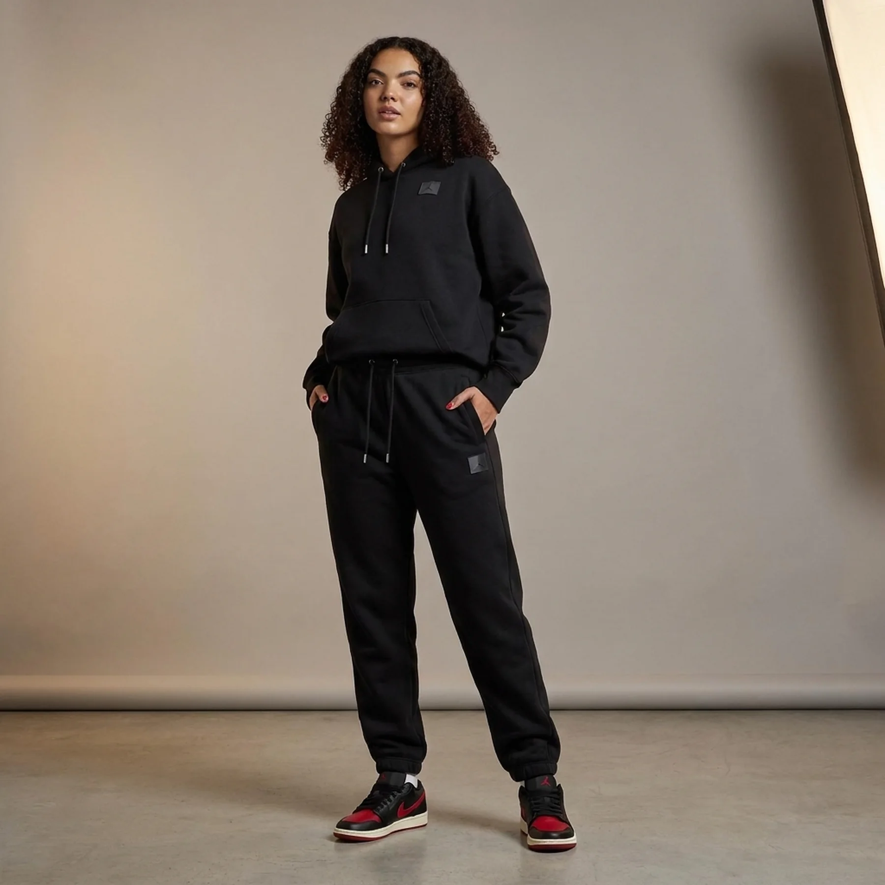 Брюки жіночі Nike Flight Fleece Black (FV7059-010)