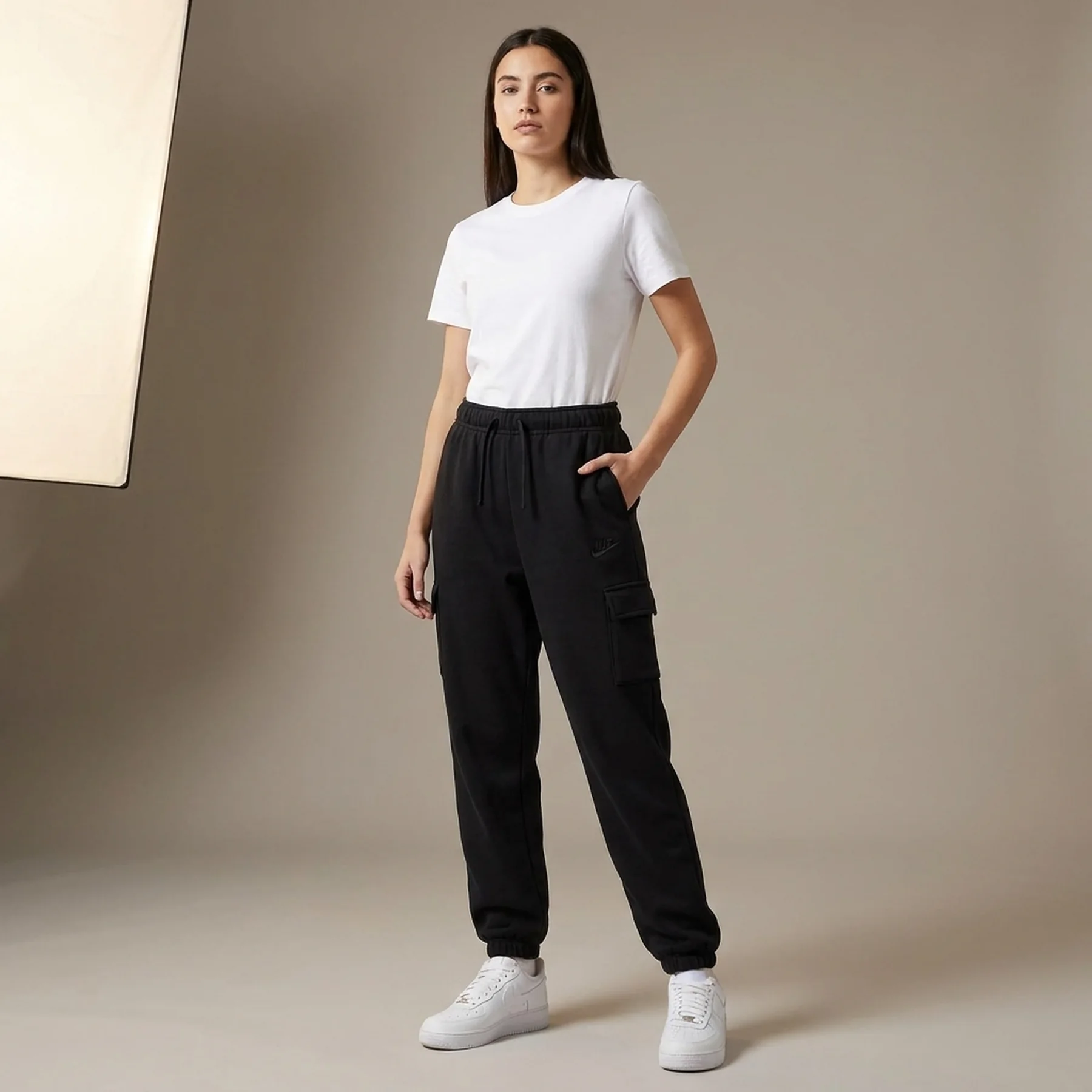 Брюки жіночі Nike Nsw Club Fleece Cargo Pants Black Dq5196-010 (DQ5196-010)