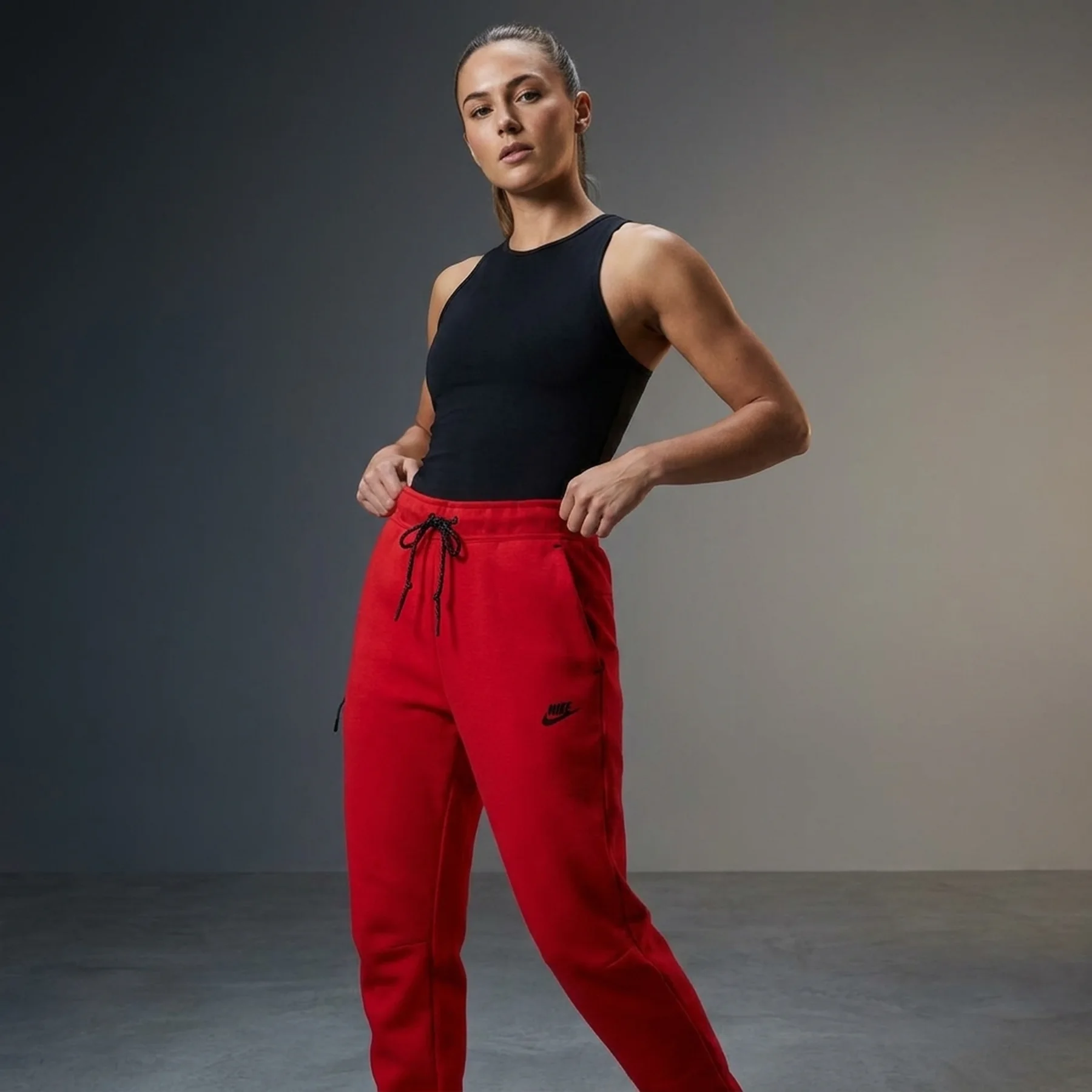 Брюки жіночі Nike Nsw Tch Flc Mr Jgger 2 Red (HV6779-657)