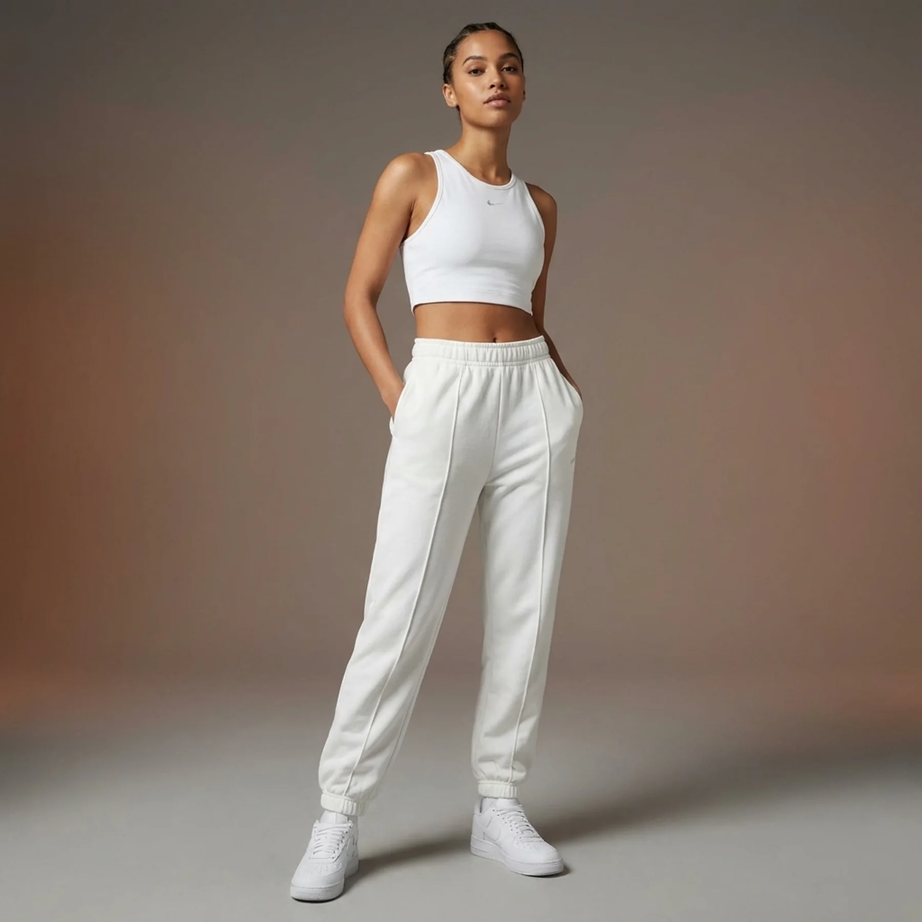 Брюки жіночі Nike Sportswear Chill Terry Woslim High-Waisted French Terry Sweatpants White (FN2434-051)