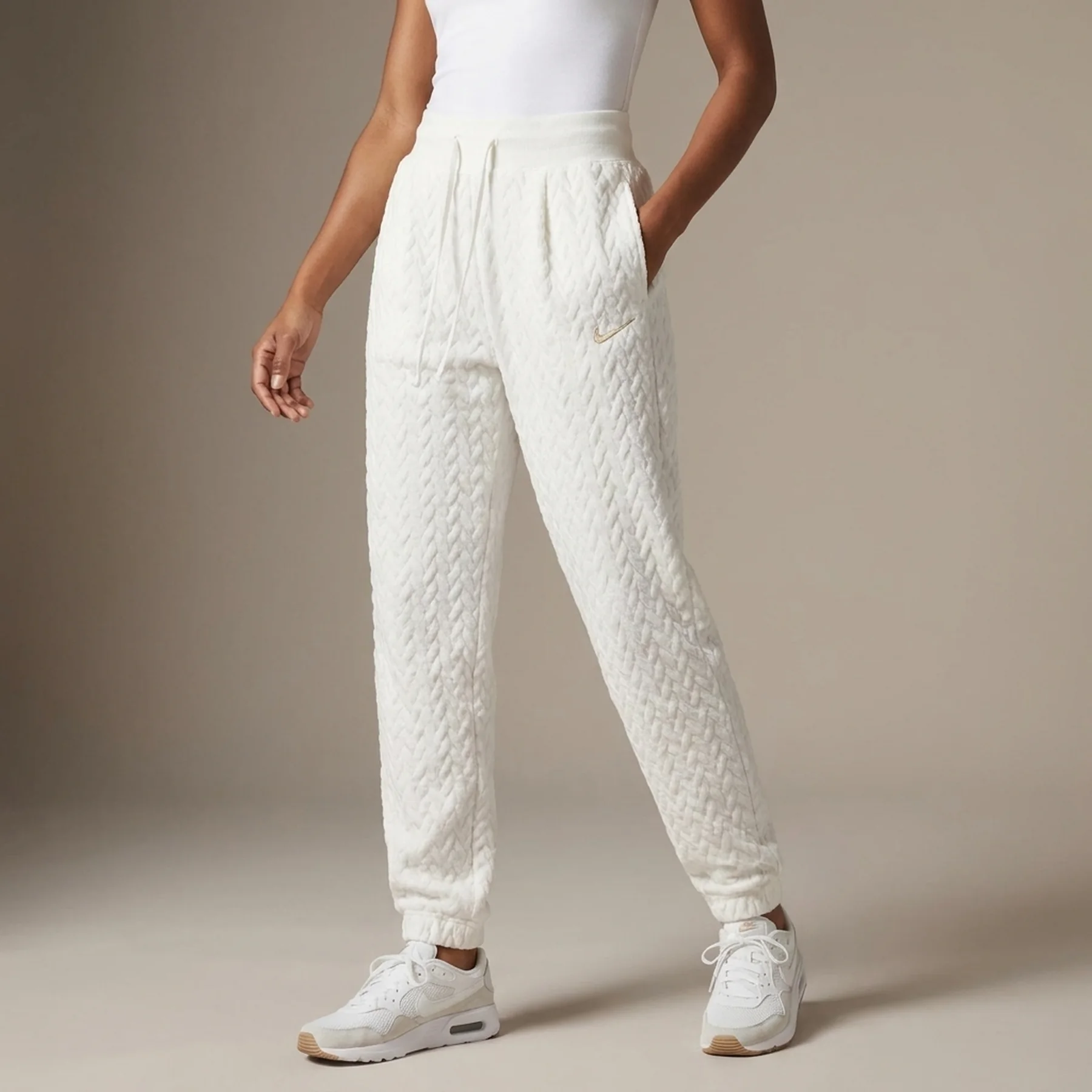 Брюки жіночі Nike Sportswear Everyday Modern Womens High-Waisted Joggers White (DR2178-133)