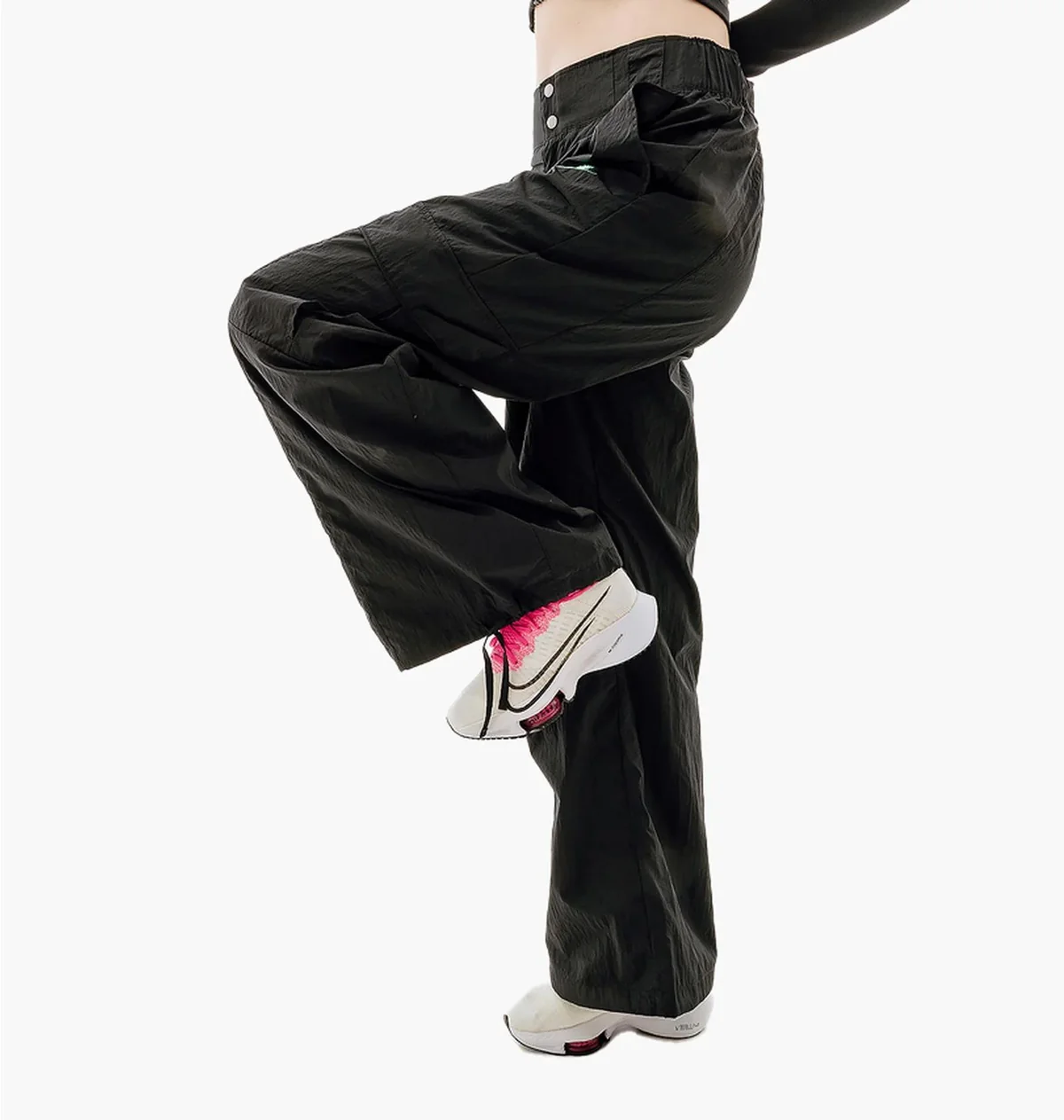 Брюки жіночі Nike Sportswear (FJ4934-010)