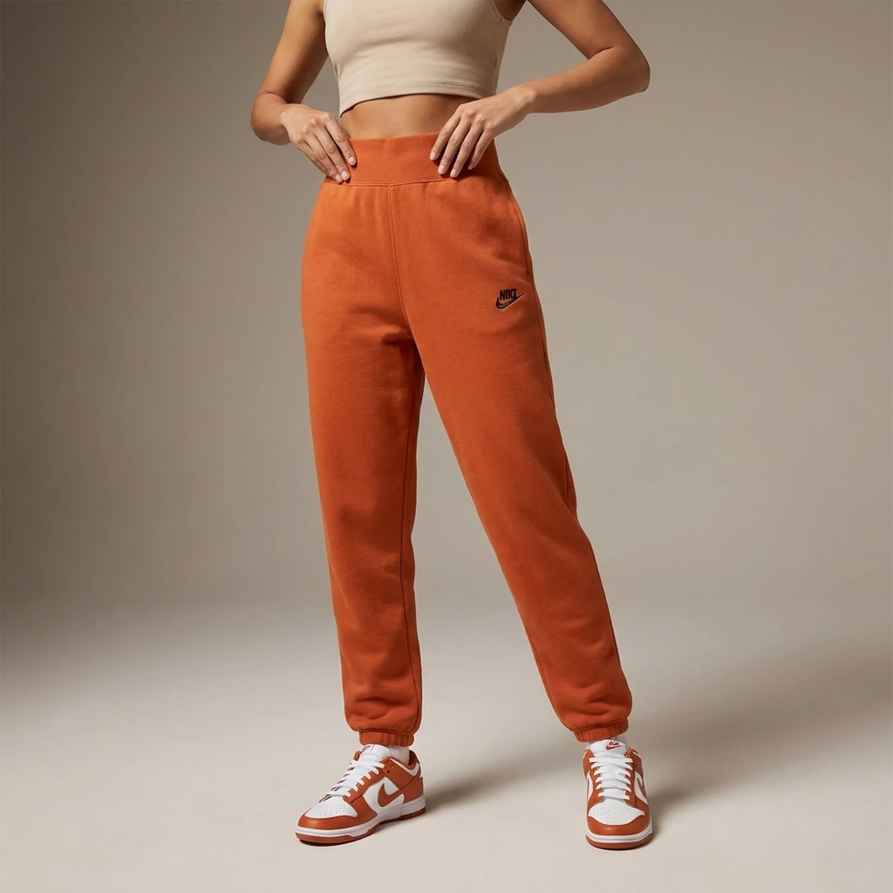 Брюки жіночі Nike Sportswear Phoenix Fleece High-Waisted Joggers Orange (DQ5688-832)