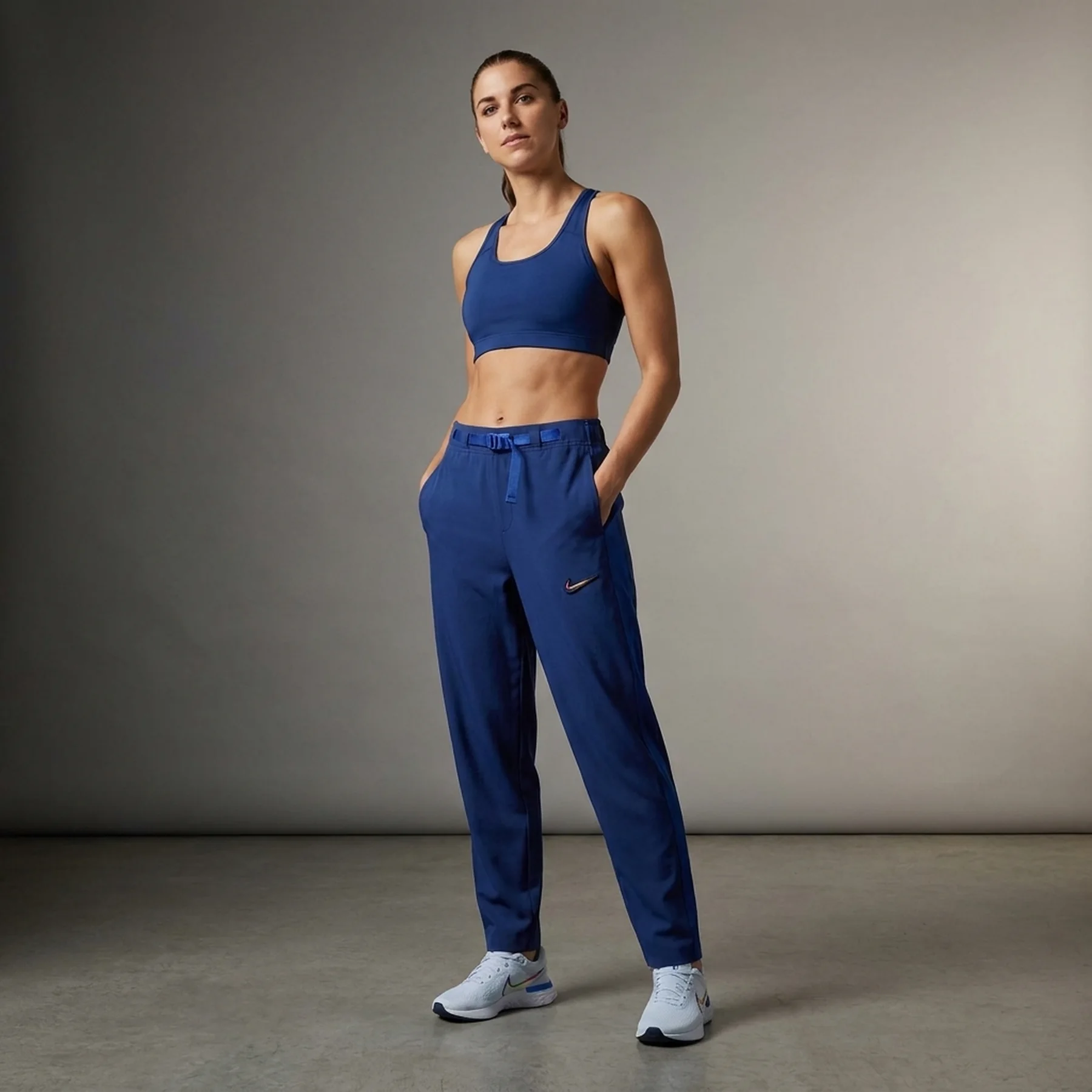 Брюки жіночі Nike Usa (DZ3574-492)
