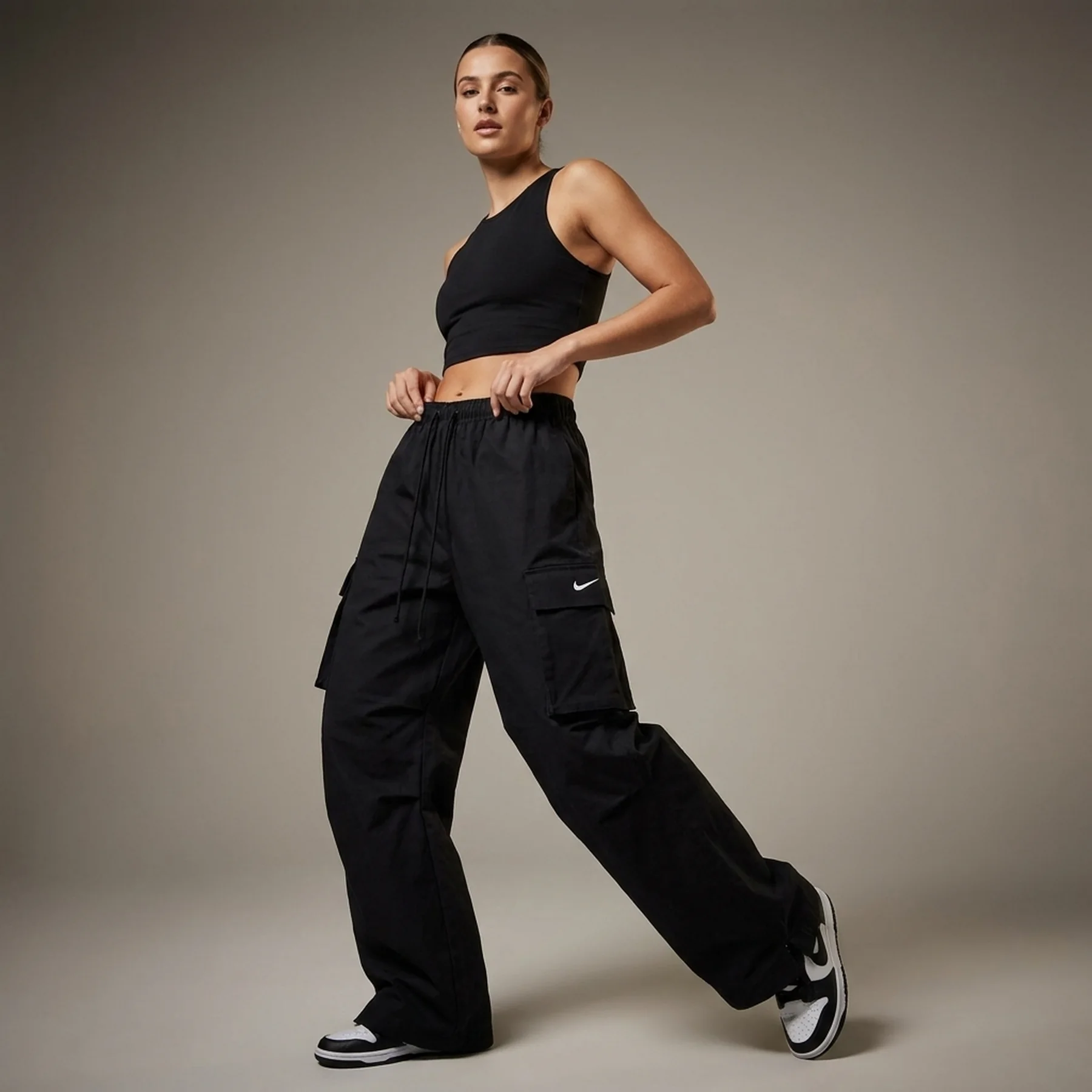 Брюки жіночі Nike W Nsw Dance Cargo (FV7520-010)