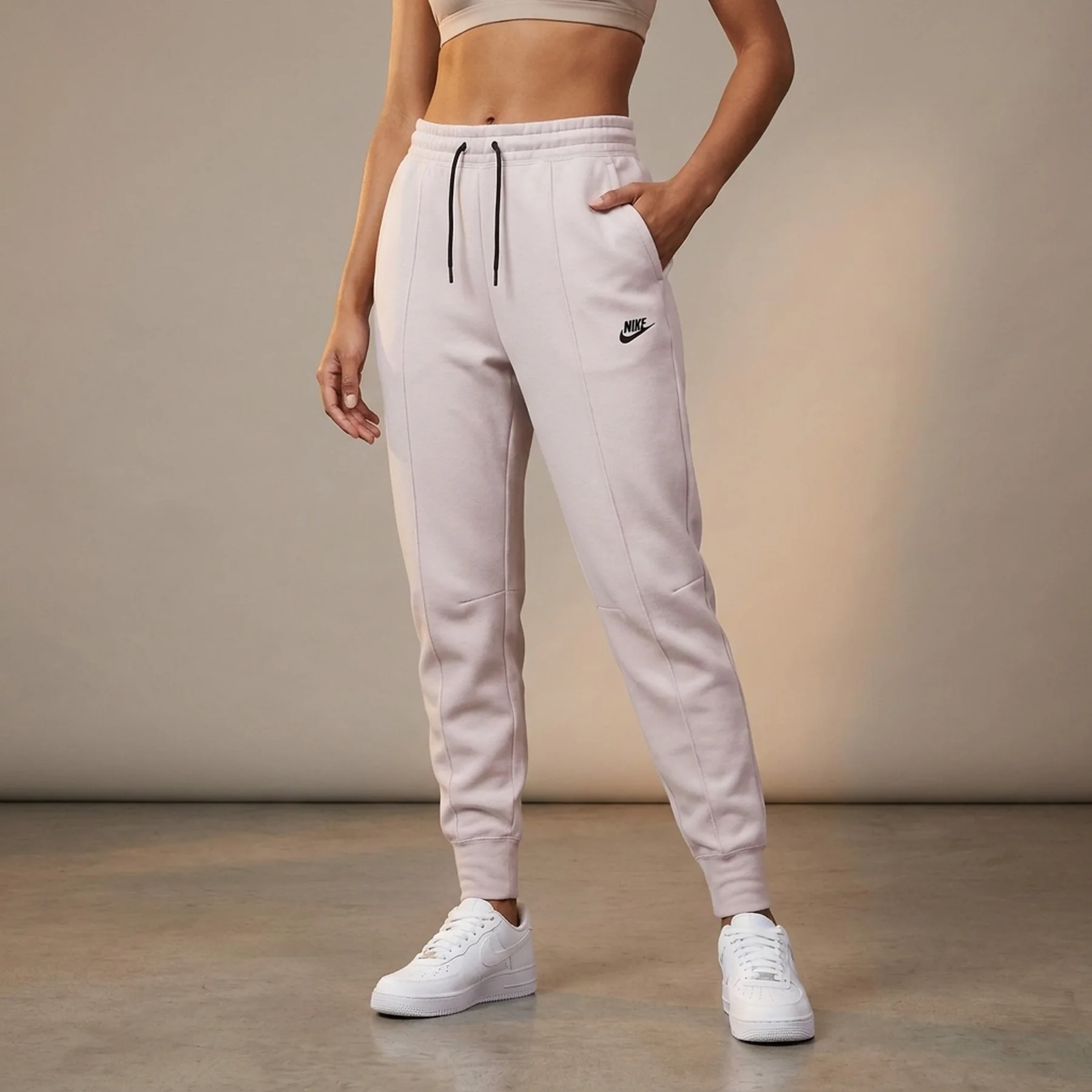 Брюки жіночі Nike W Tch Flc Mr Jggr (FB8330-019)