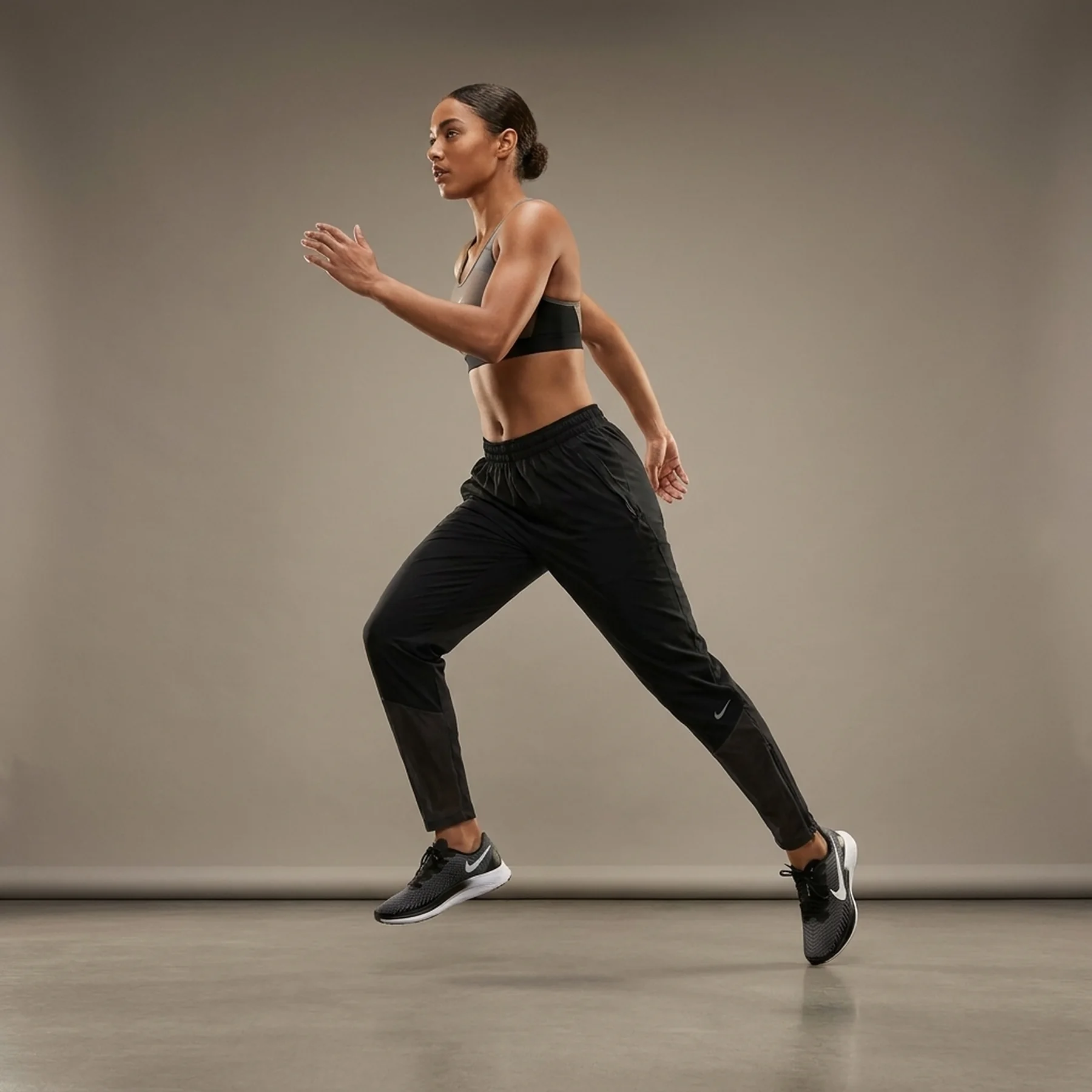 Брюки жіночі Nike Womens Running Pants Black Dd6819-010 (DD6819-010)