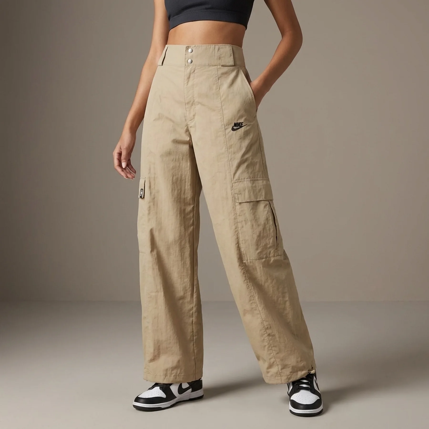 Брюки жіночі Nike Wvn Os Pant Hr Sw (FJ4934-247)