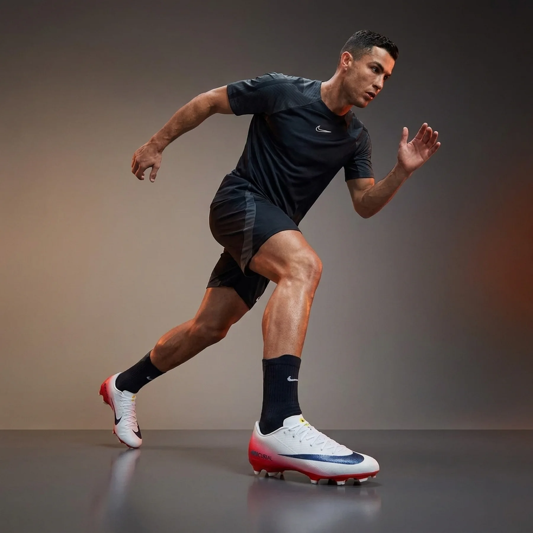 Бутси чоловічі Nike Nike Zoom Mercurial Vapor 16 Academy Fg/Mg (HJ7332-600)