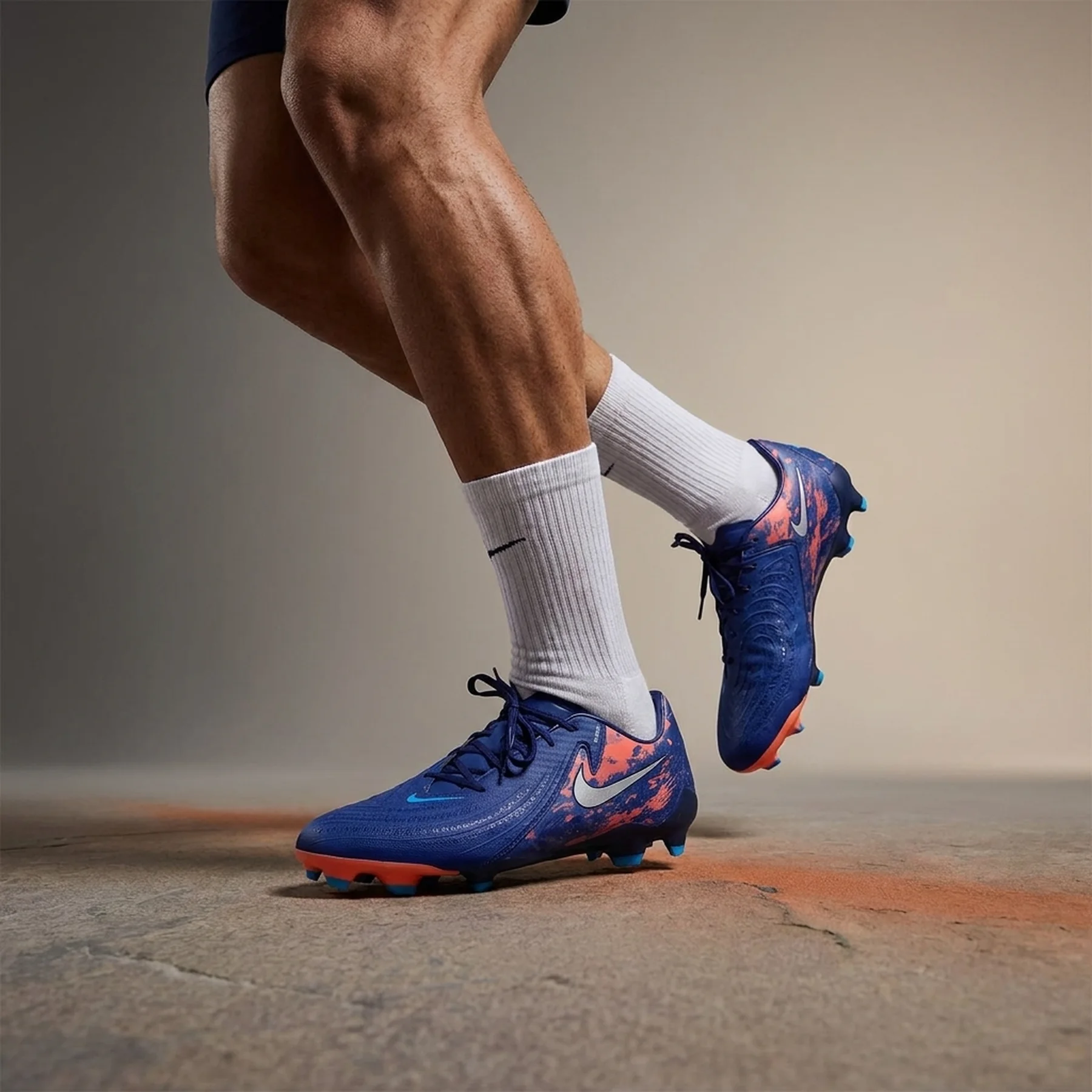 Бутси чоловічі Nike Phantom Gx Ii Academy Fg/Mg (HF1609-400)