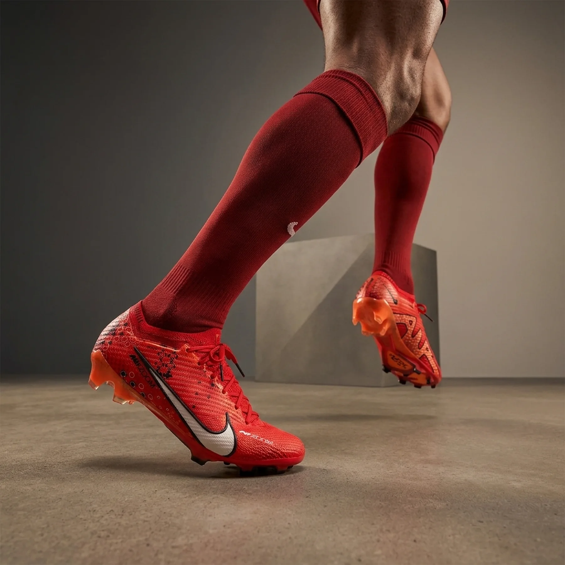 Бутси чоловічі Nike Vapor 15 Elite Mercurial Dream Speed (FD1165-600)