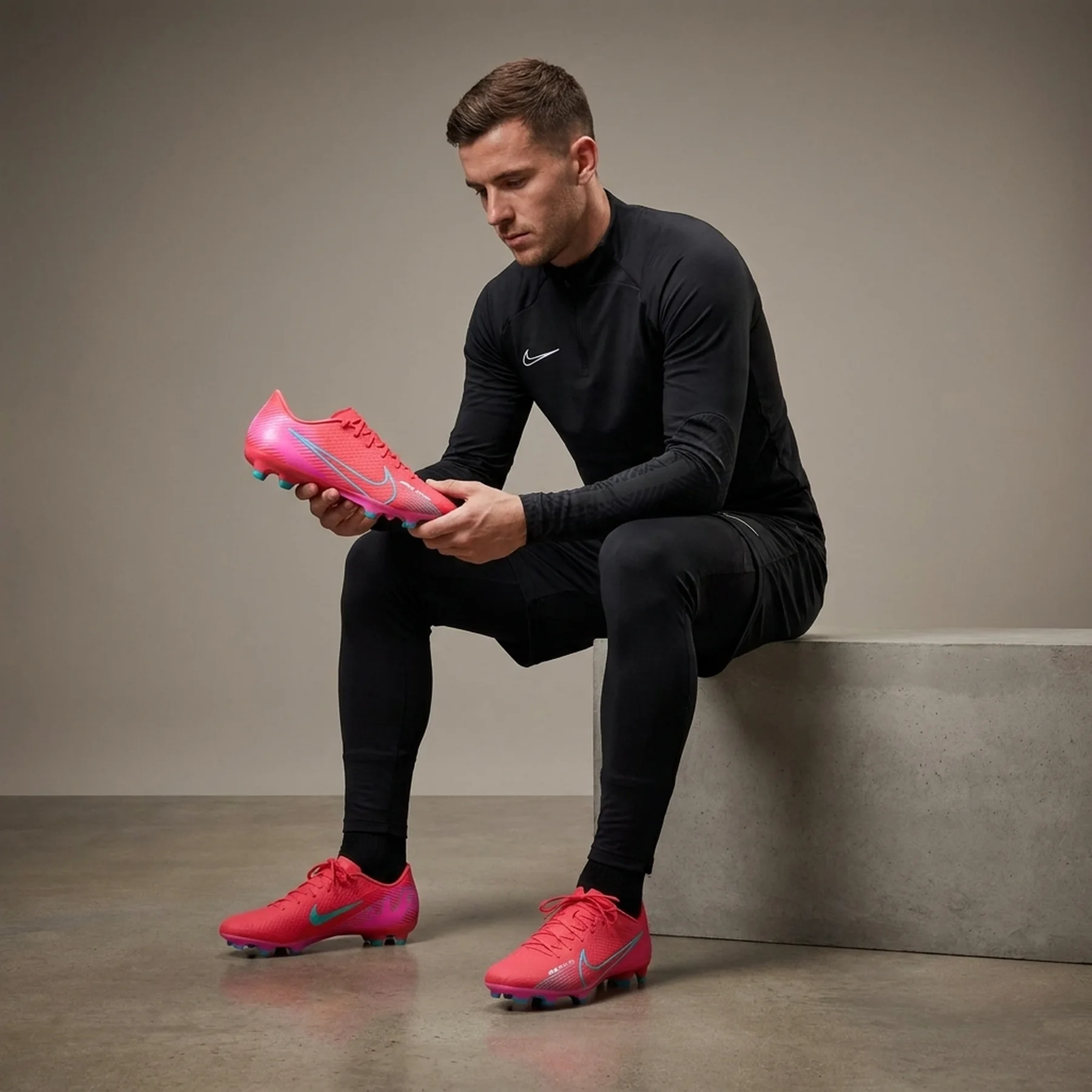 Бутси чоловічі Nike Zoom Vapor 16 Academy Fg/Mg (FQ8374-800)
