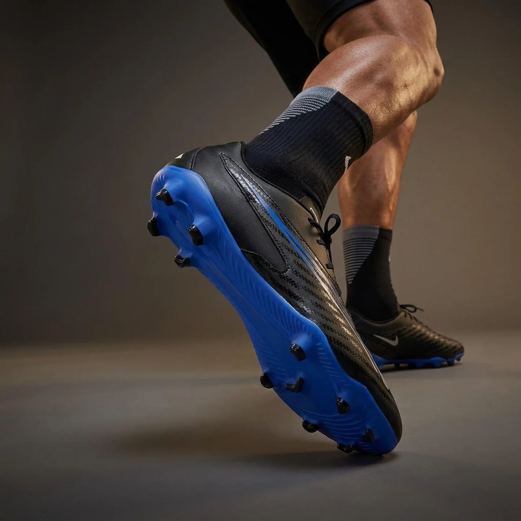 Бутси Nike Phantom GX Club FG/MG DD9483-040, розмір 44.5 (28.5 см)