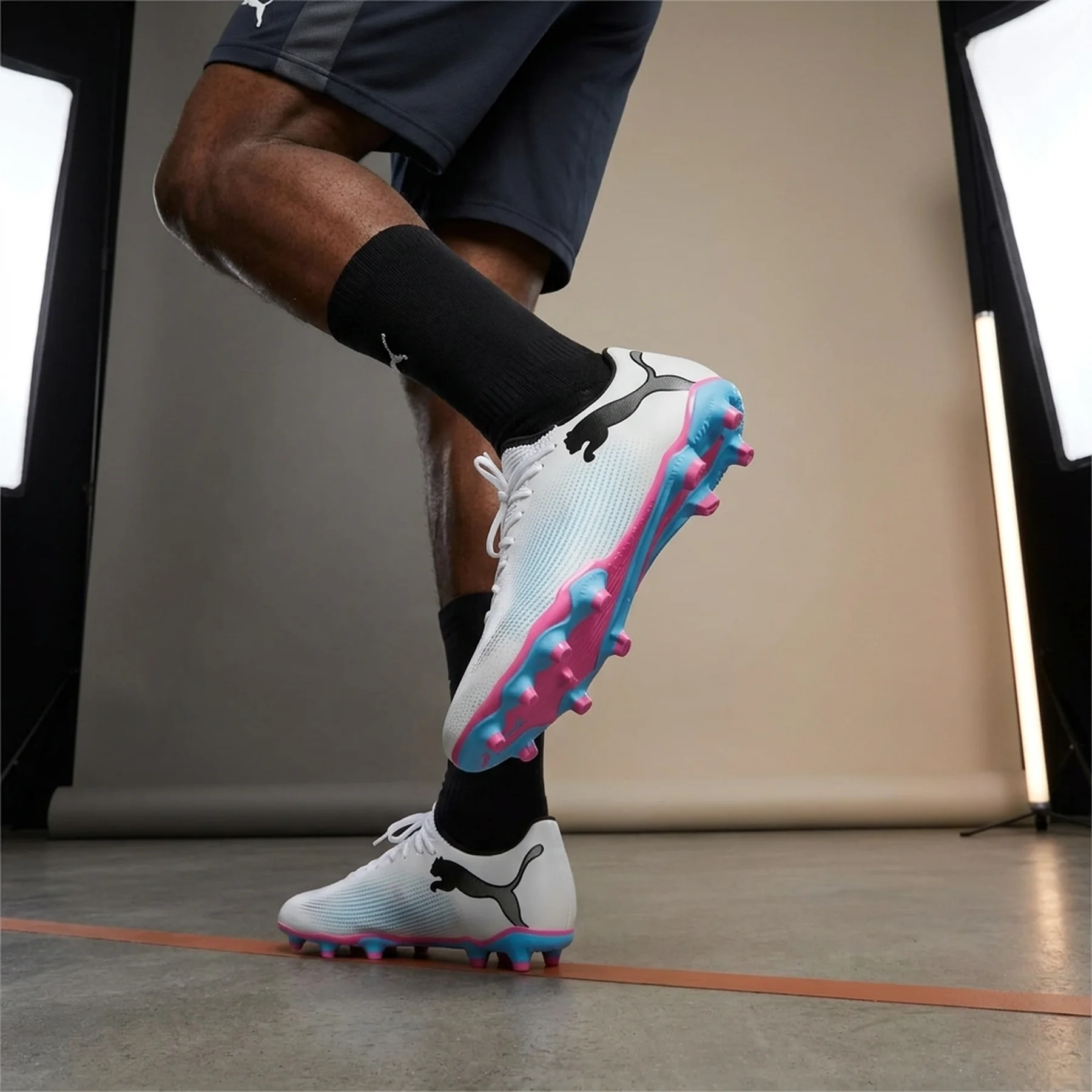 Бутси Puma Future 7 Play FG/AG 107723_01 розмір 44