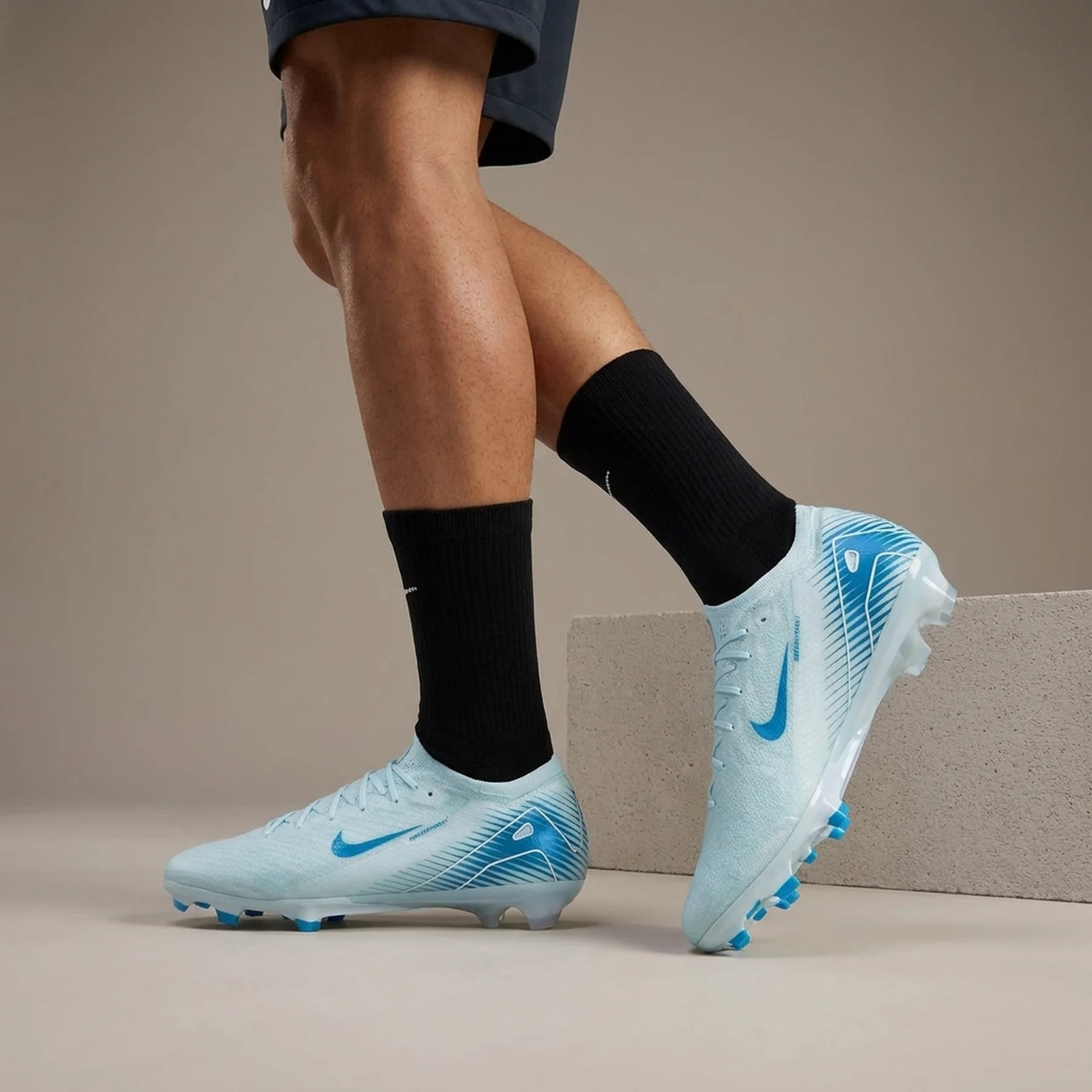 Бутси унісекс Nike Zm Vapor 16 Elite Fg (FQ1457-400)