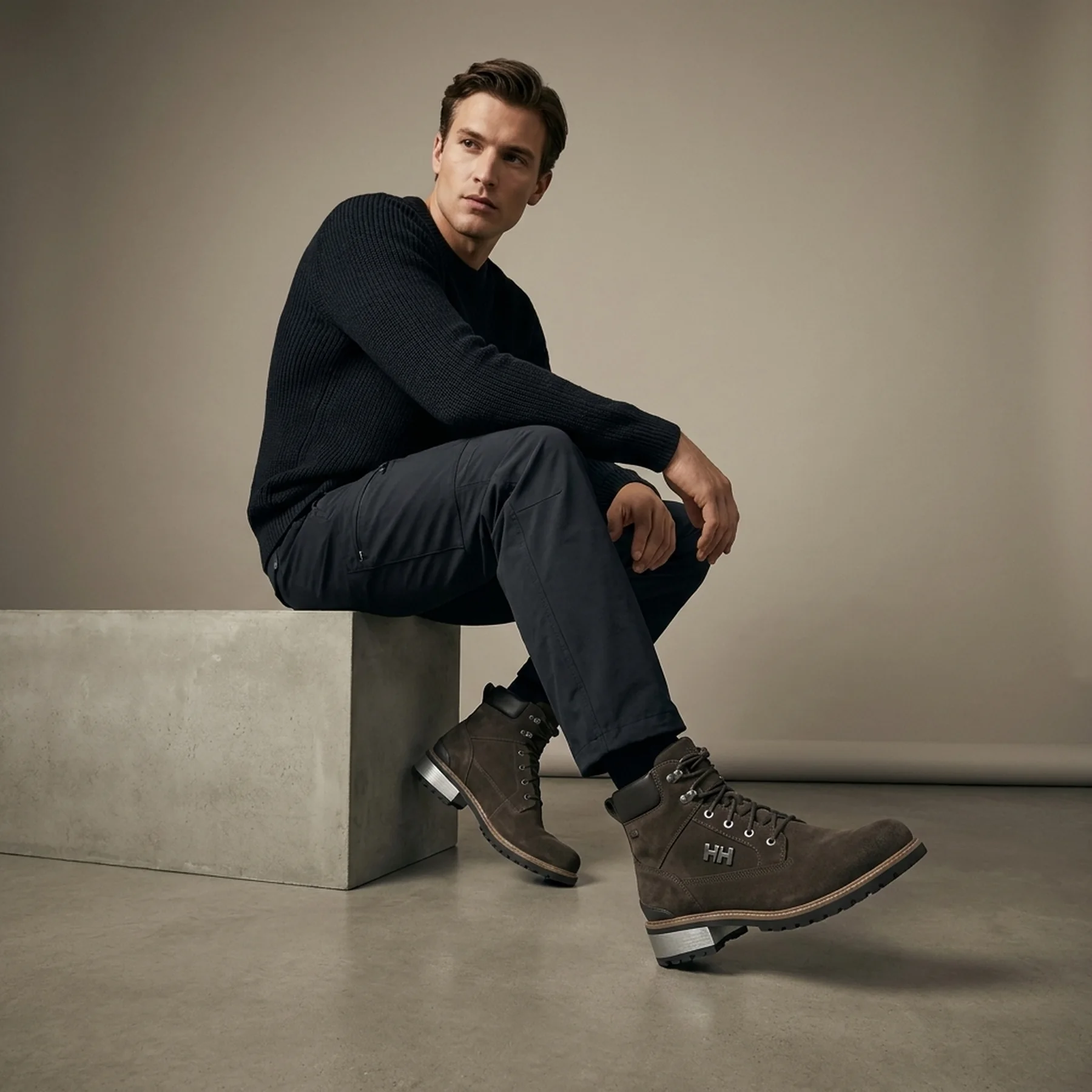 Черевики BIRCHWOOD 11885990 HELLY HANSEN 10 (44) Чорний