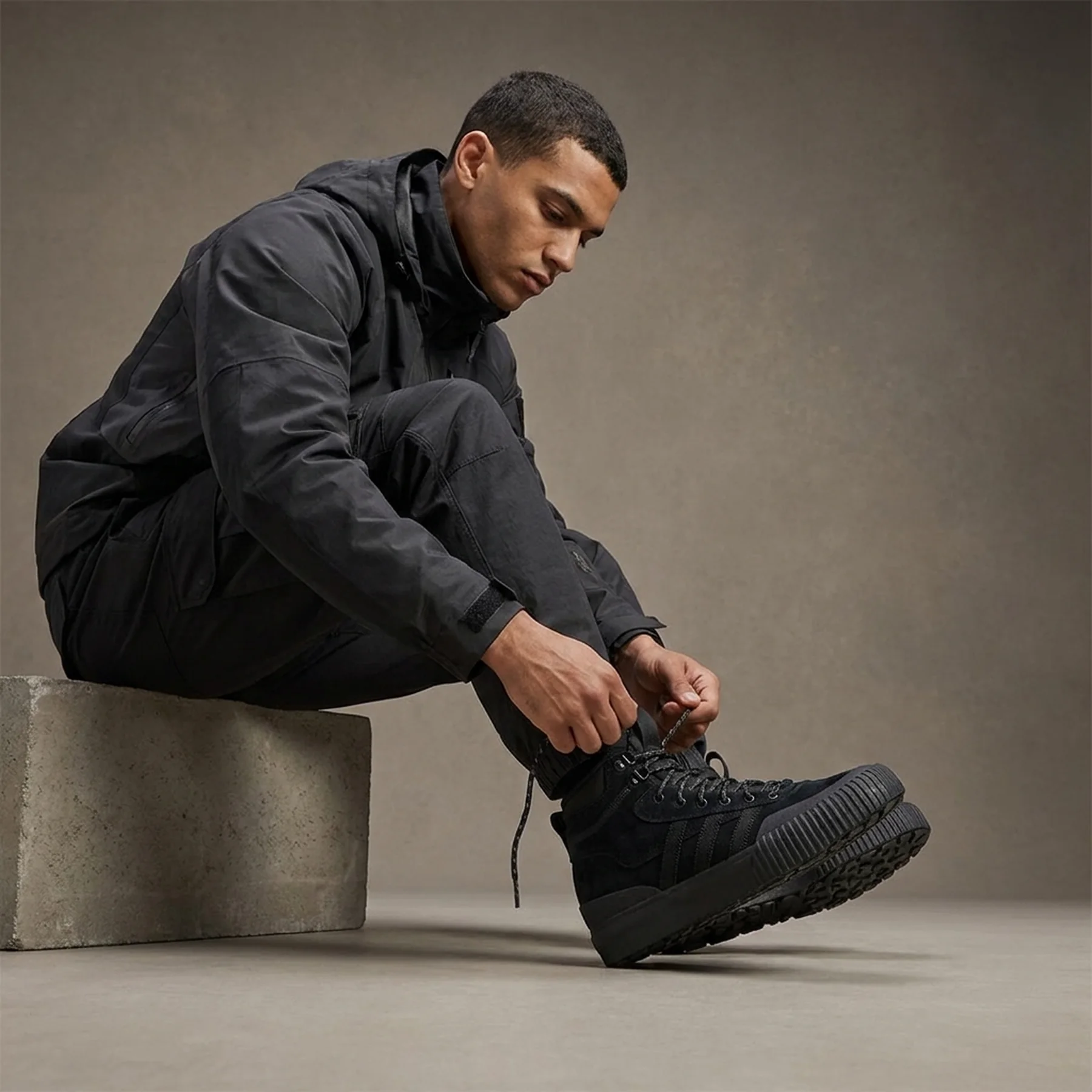 Черевики чоловічі Adidas Akando Atr Originals (FV5130)