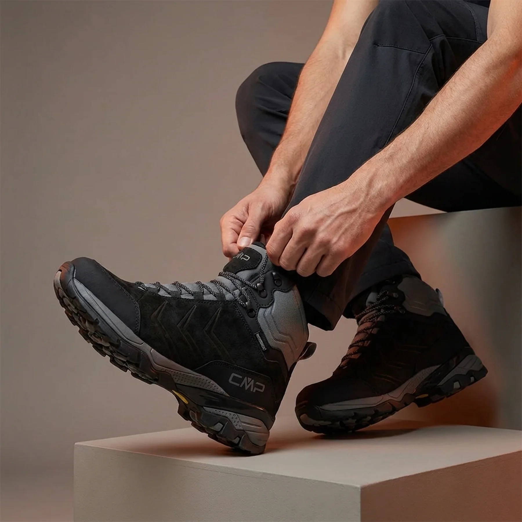 Черевики чоловічі Cmp Melnick Mid Trekking Shoes Wp (3Q18587-U901)