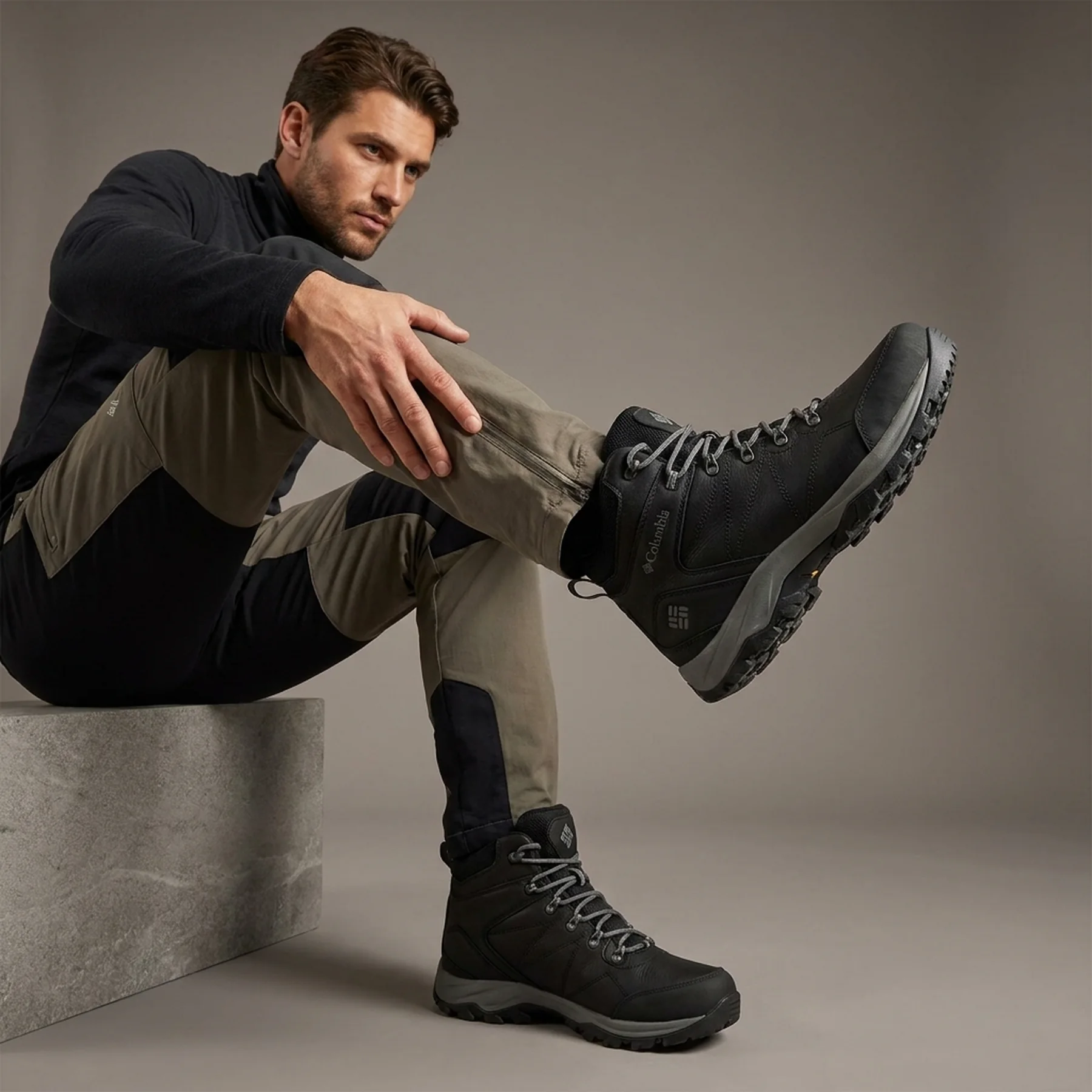 Черевики чоловічі Columbia Peakfreak Ii Mid Outdry Leather Black (BL6754-010)