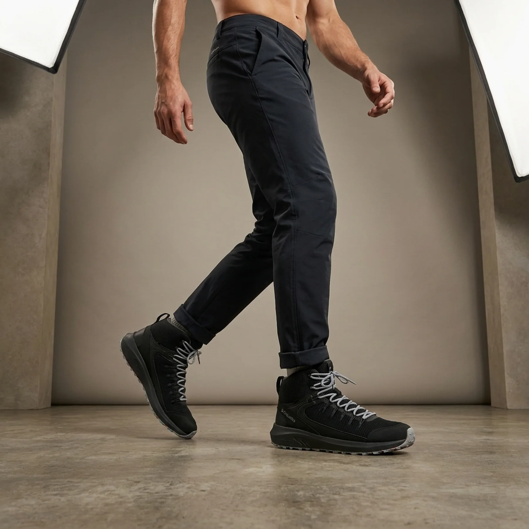Черевики чоловічі Columbia Trailstorm Mid Waterproof (BM8089-010)