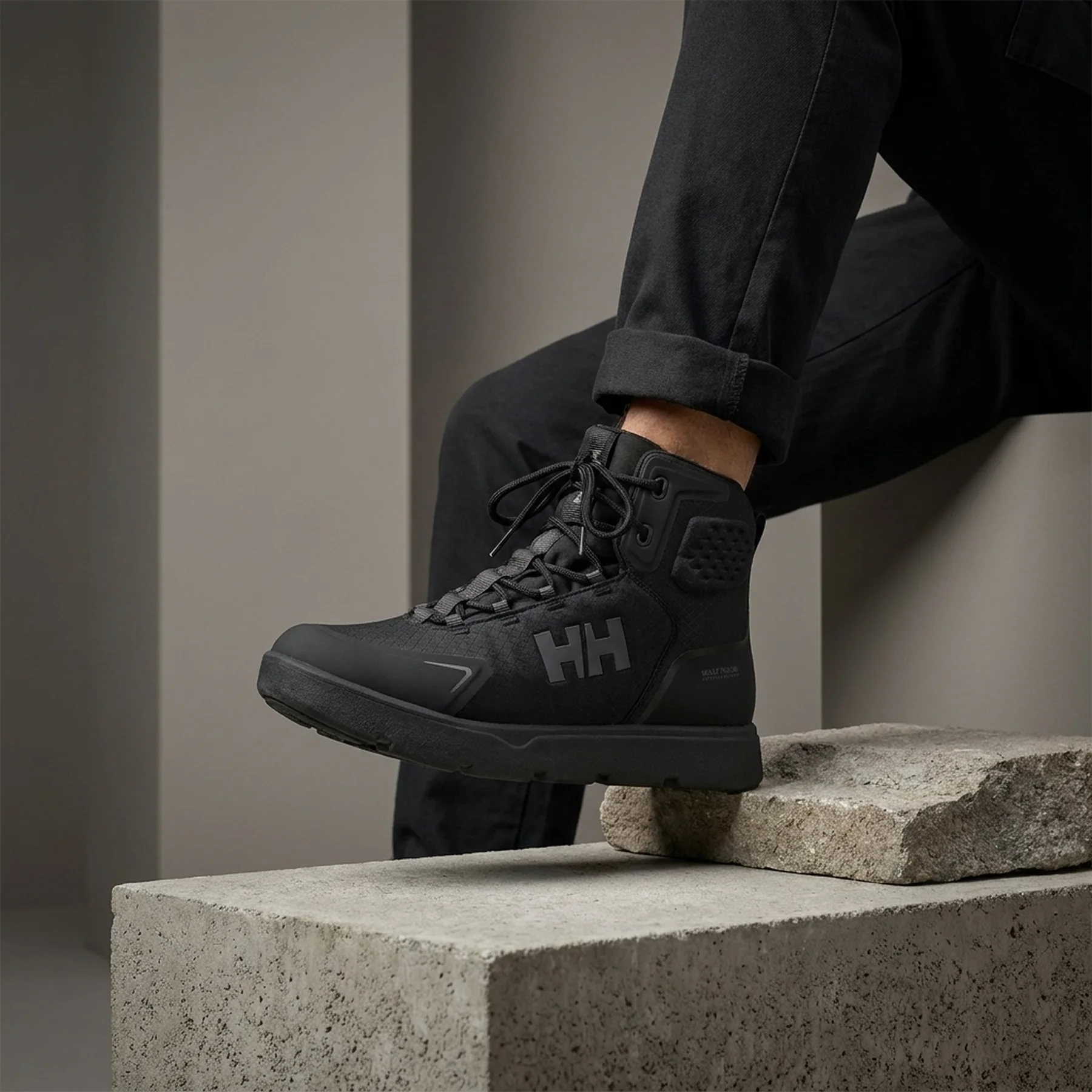 Черевики чоловічі Helly Hansen Canyon Ullr Boot Ht (11754-990)