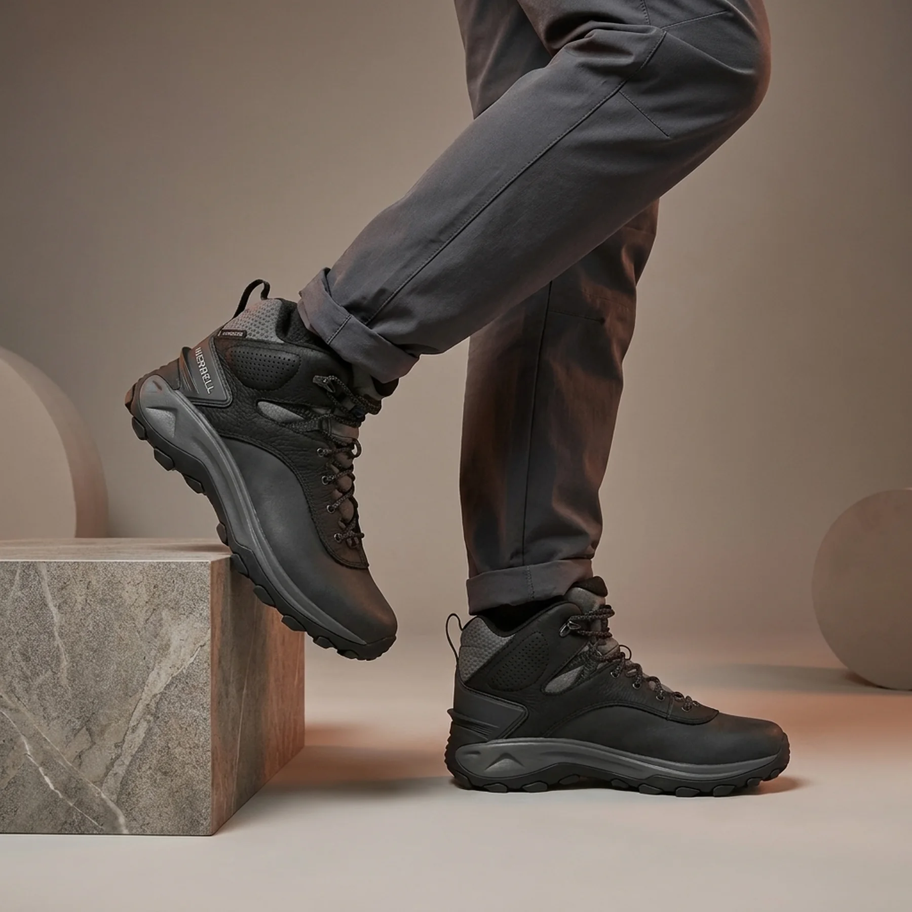 Черевики чоловічі Merrel Thermo Kiruna 2 Mid Waterproof (J037239)