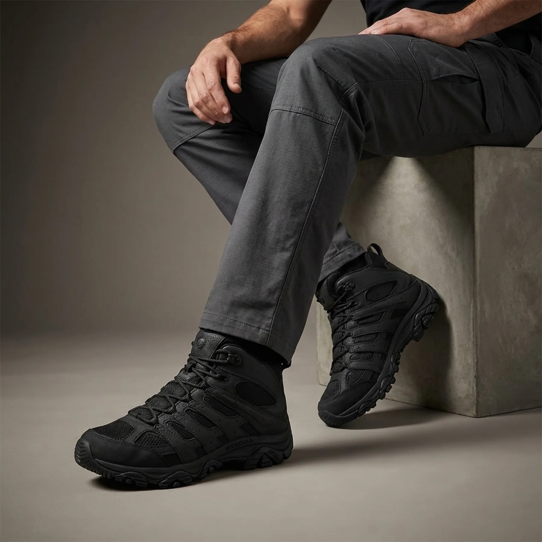 Черевики чоловічі Merrell Moab 3 Tactical Wp Mid Blue (J003911)