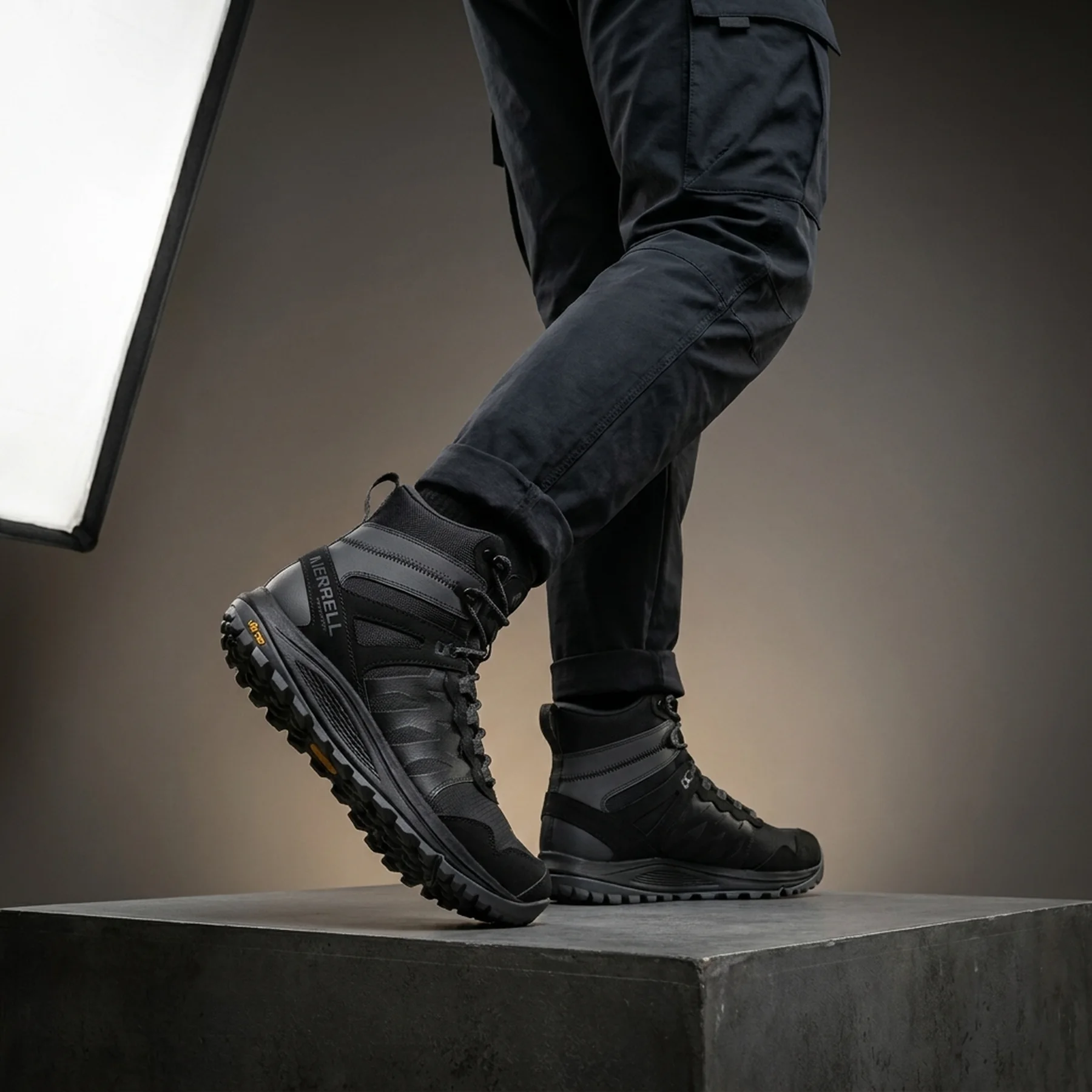 Черевики чоловічі Merrell Nova Sneaker (J066961)