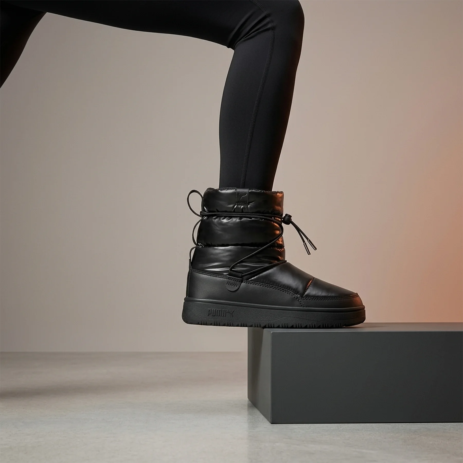 Черевики чоловічі Puma Snowbae Patent Women’S Boots (393931-01)