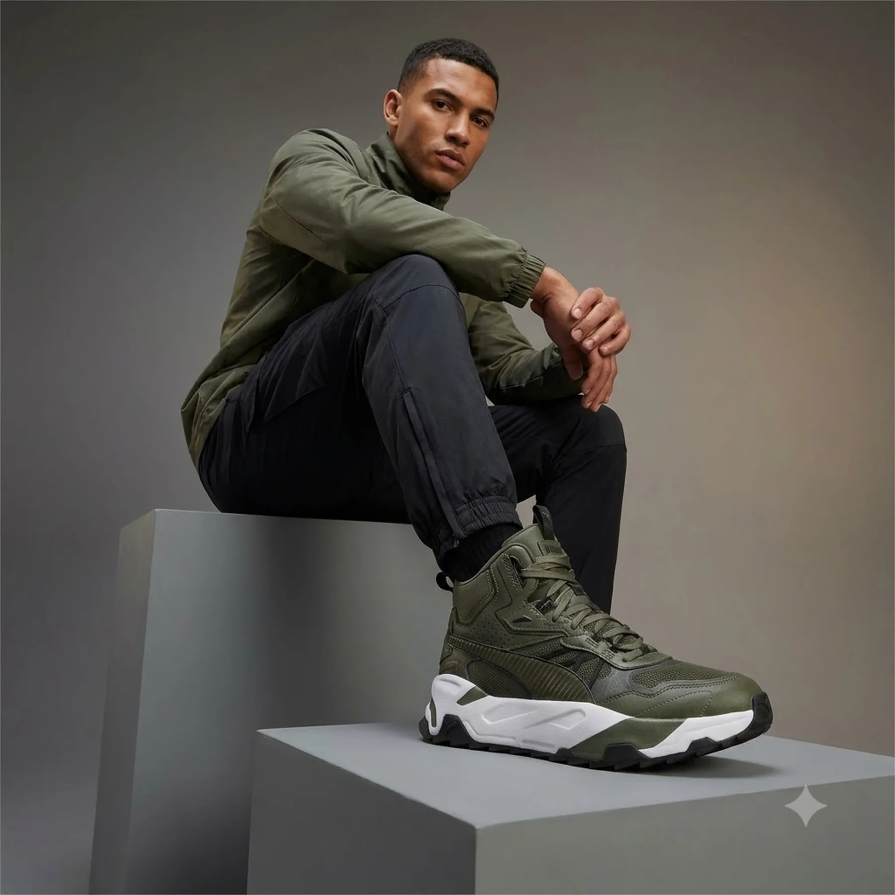 Черевики чоловічі Puma Trinity Mid Hybrid (392327-02)