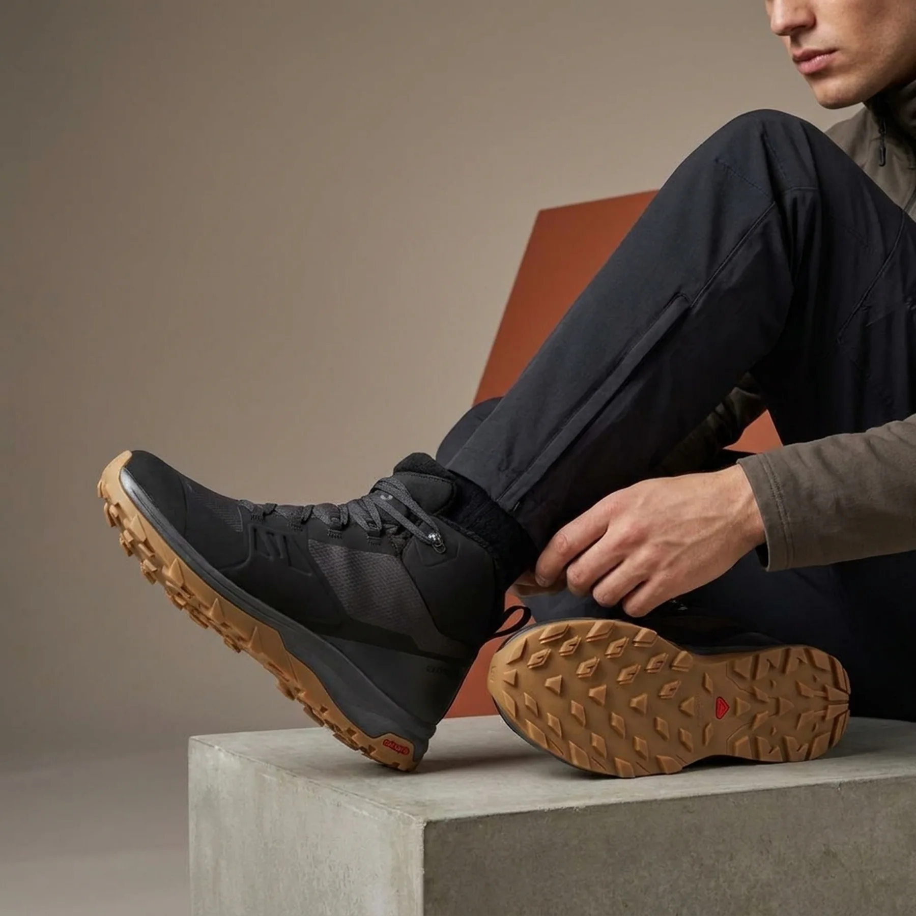 Черевики чоловічі Salomon Outsnap Cswp (409220)