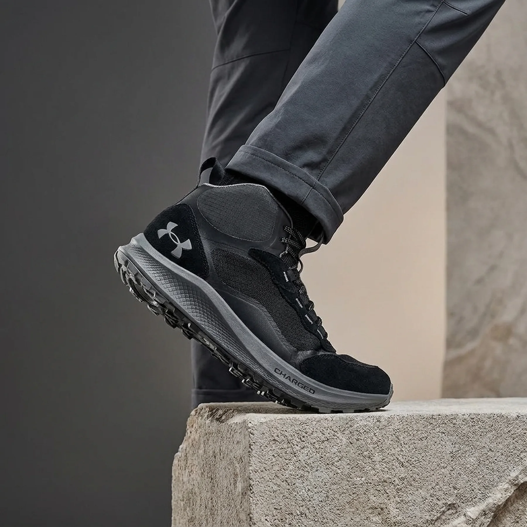 Черевики чоловічі Under Armour Charged Bandit Trek 2 (3024267-001)