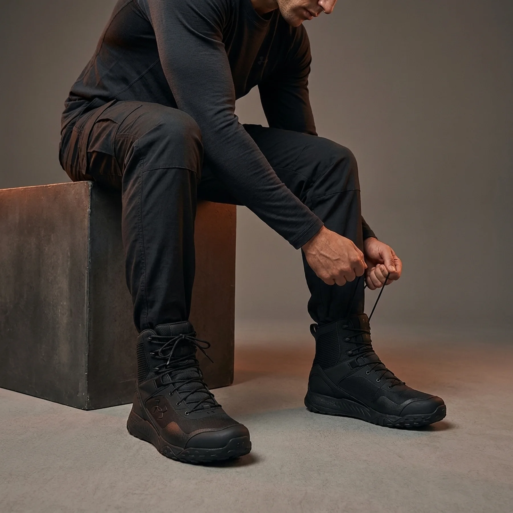 Черевики чоловічі Under Armour Ua Charged Valsetz Mid (3027382-001)