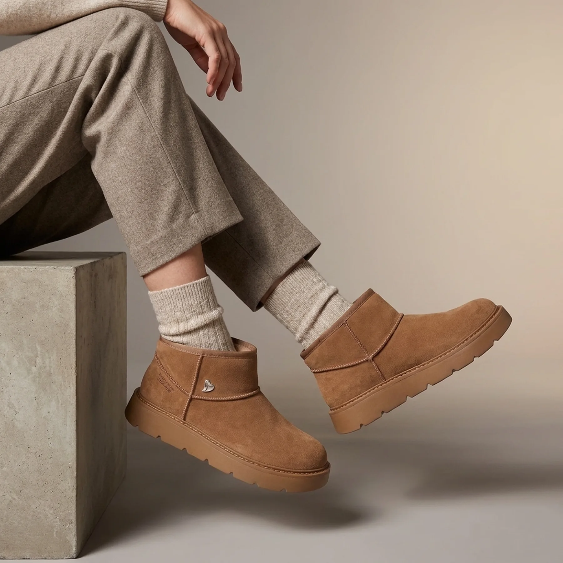 Черевики Skechers Cozy Mini Boot Chestnut
