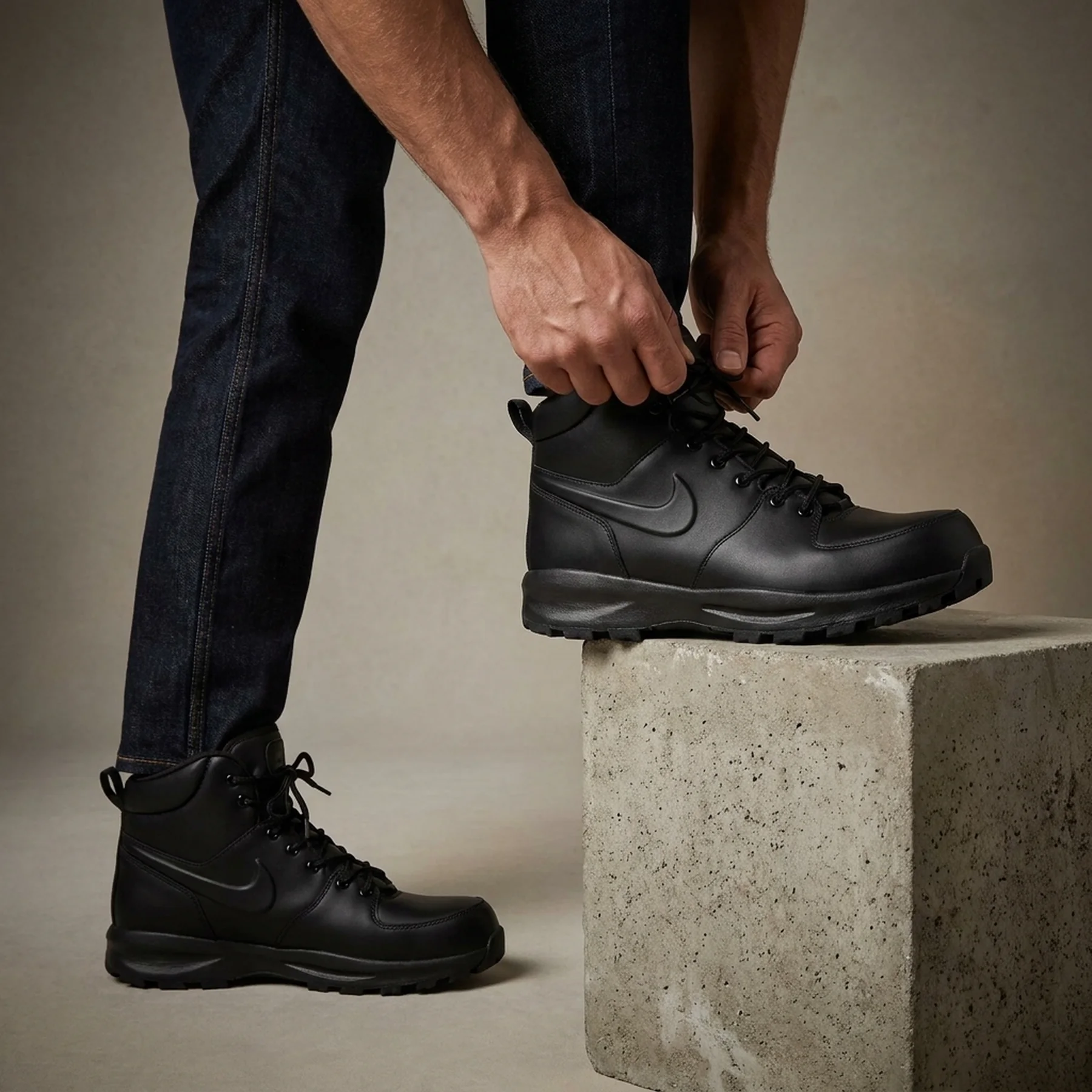 Черевики унісекс Nike Manoa Leather (454350-003)