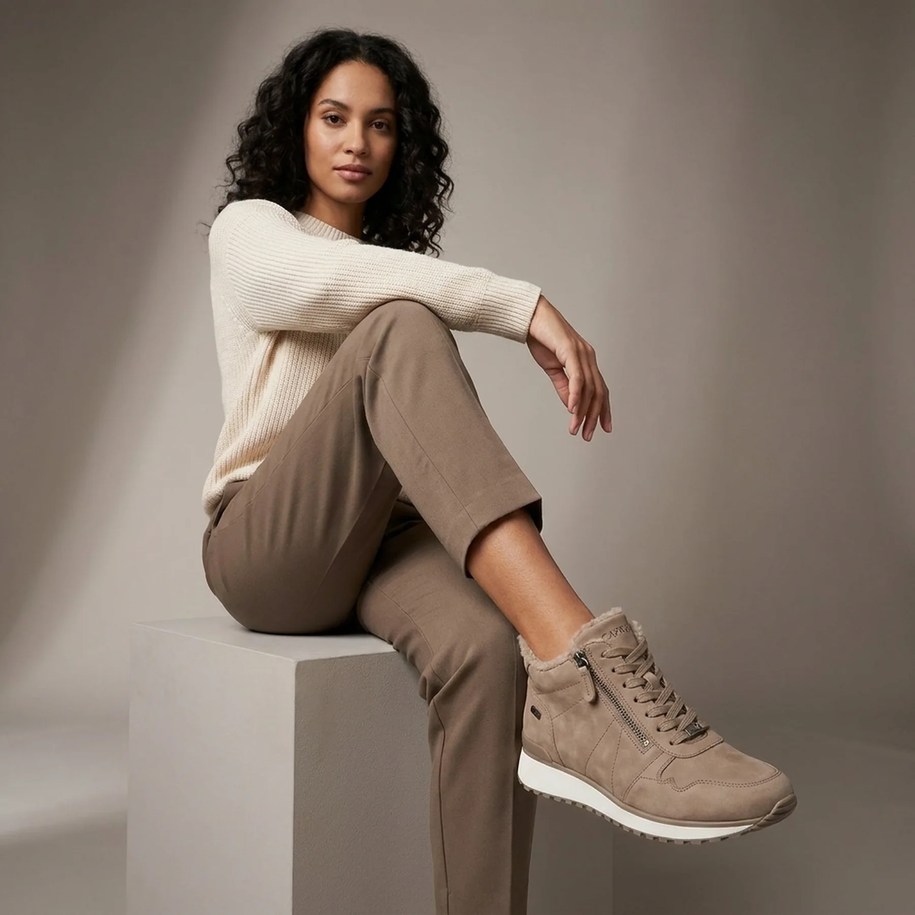 Черевики жіночі Caprice Boot Beige (9-26210-41-338)