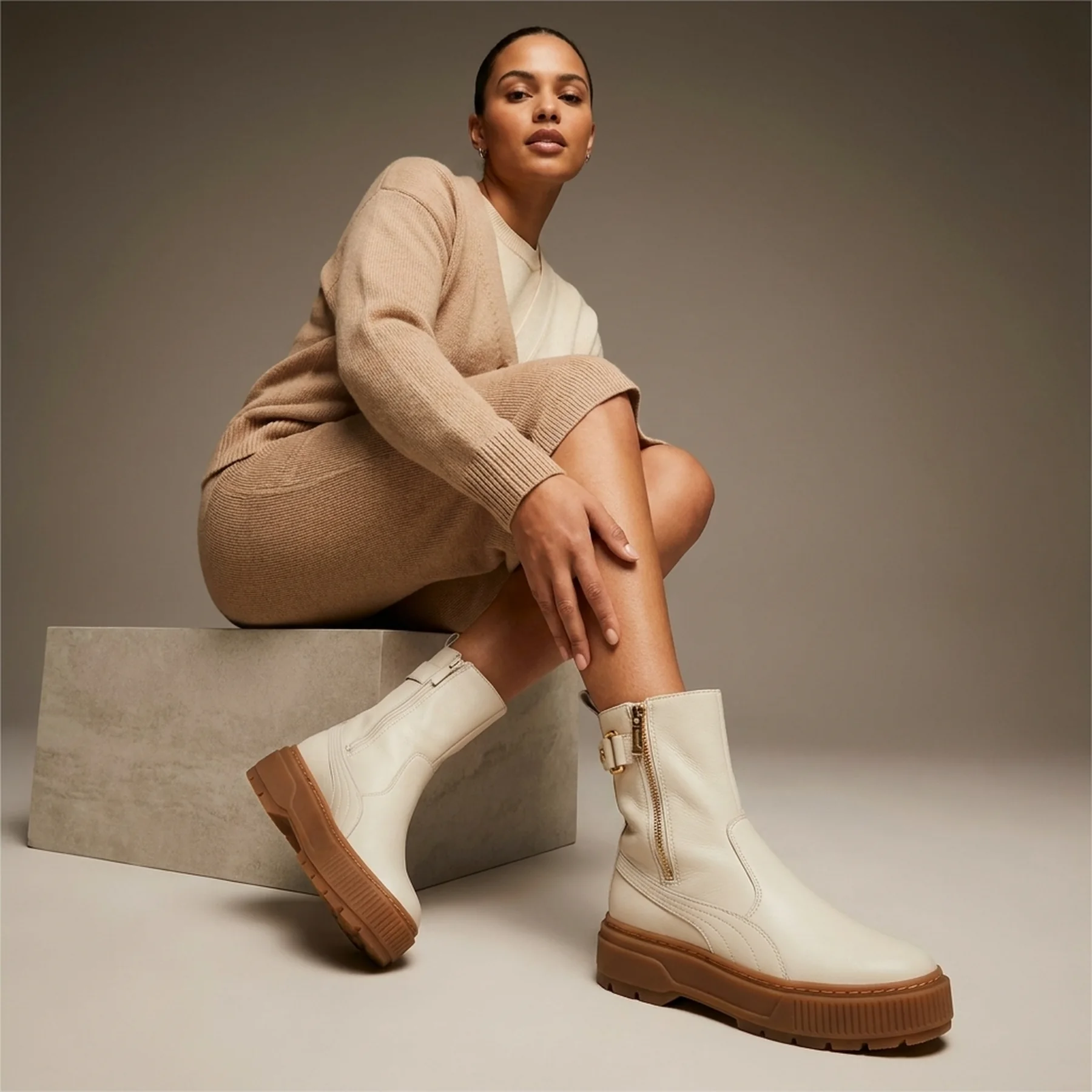 Черевики жіночі Puma Karmen Boot 8 Wtr White (400883-03)